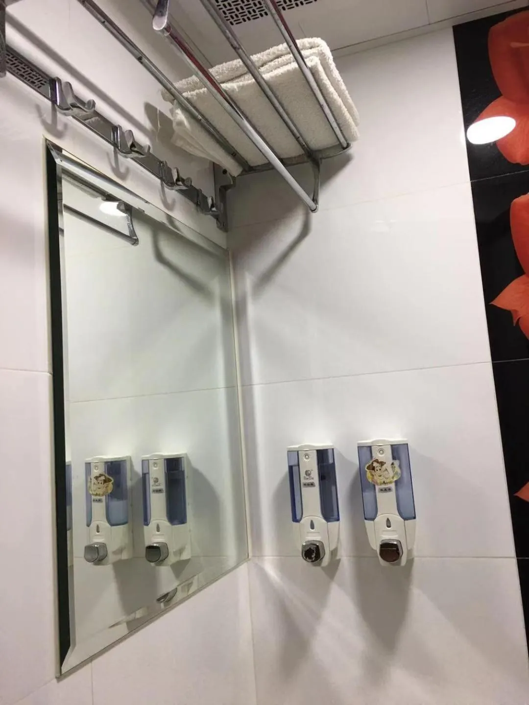 Shower in Hang Ho Hostel