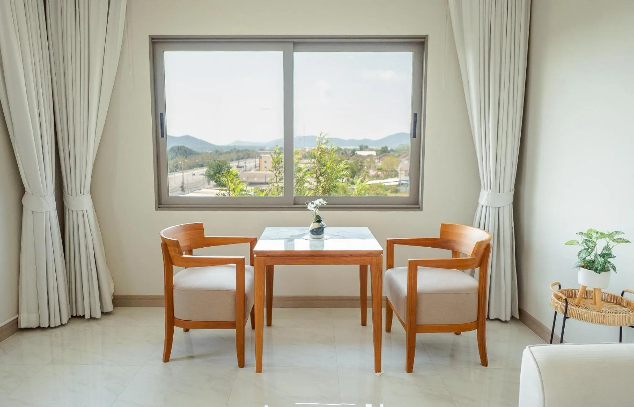 Dining area in THE NAVY HOUSE HOTEL