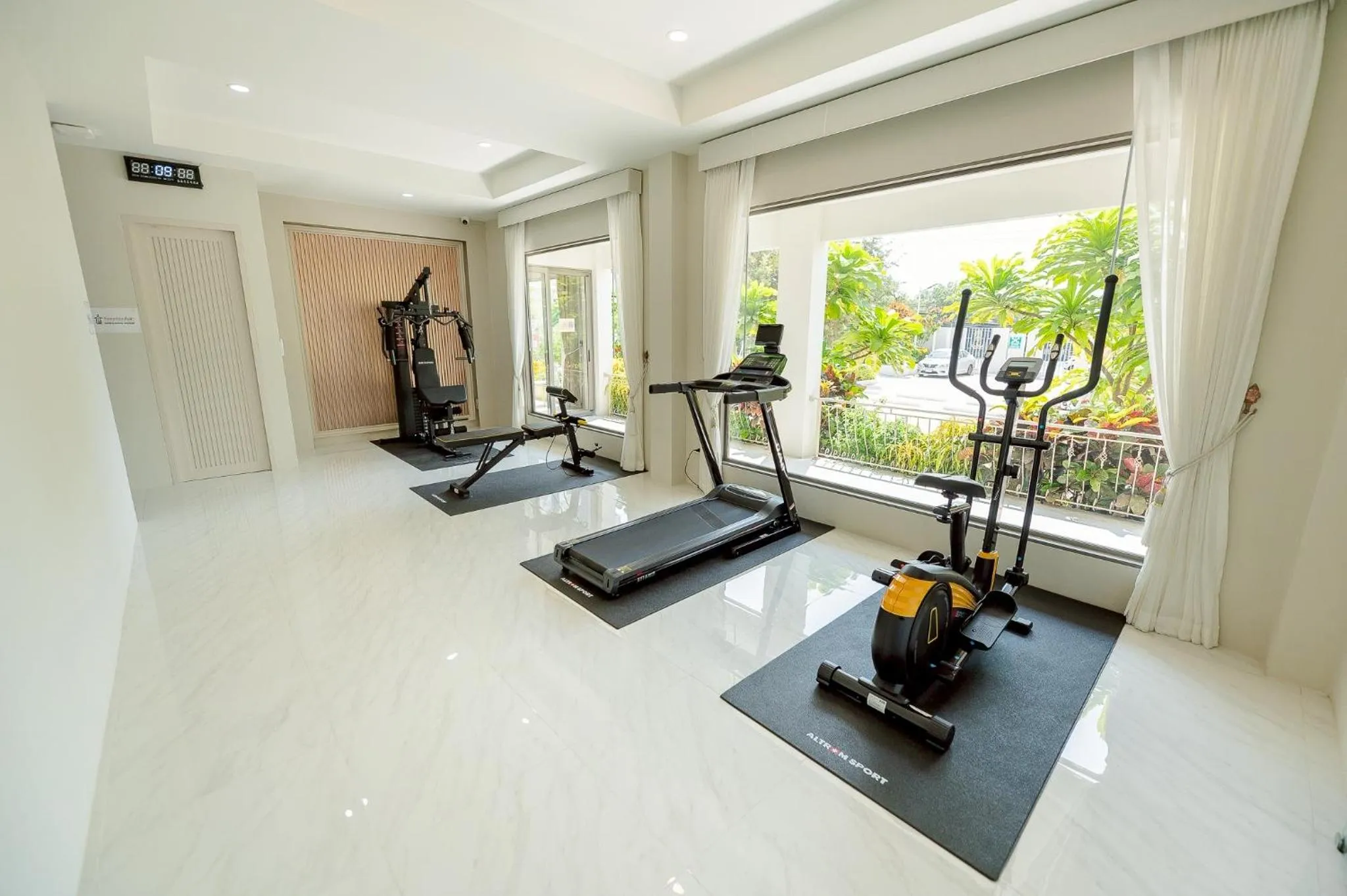Fitness centre/facilities in THE NAVY HOUSE HOTEL