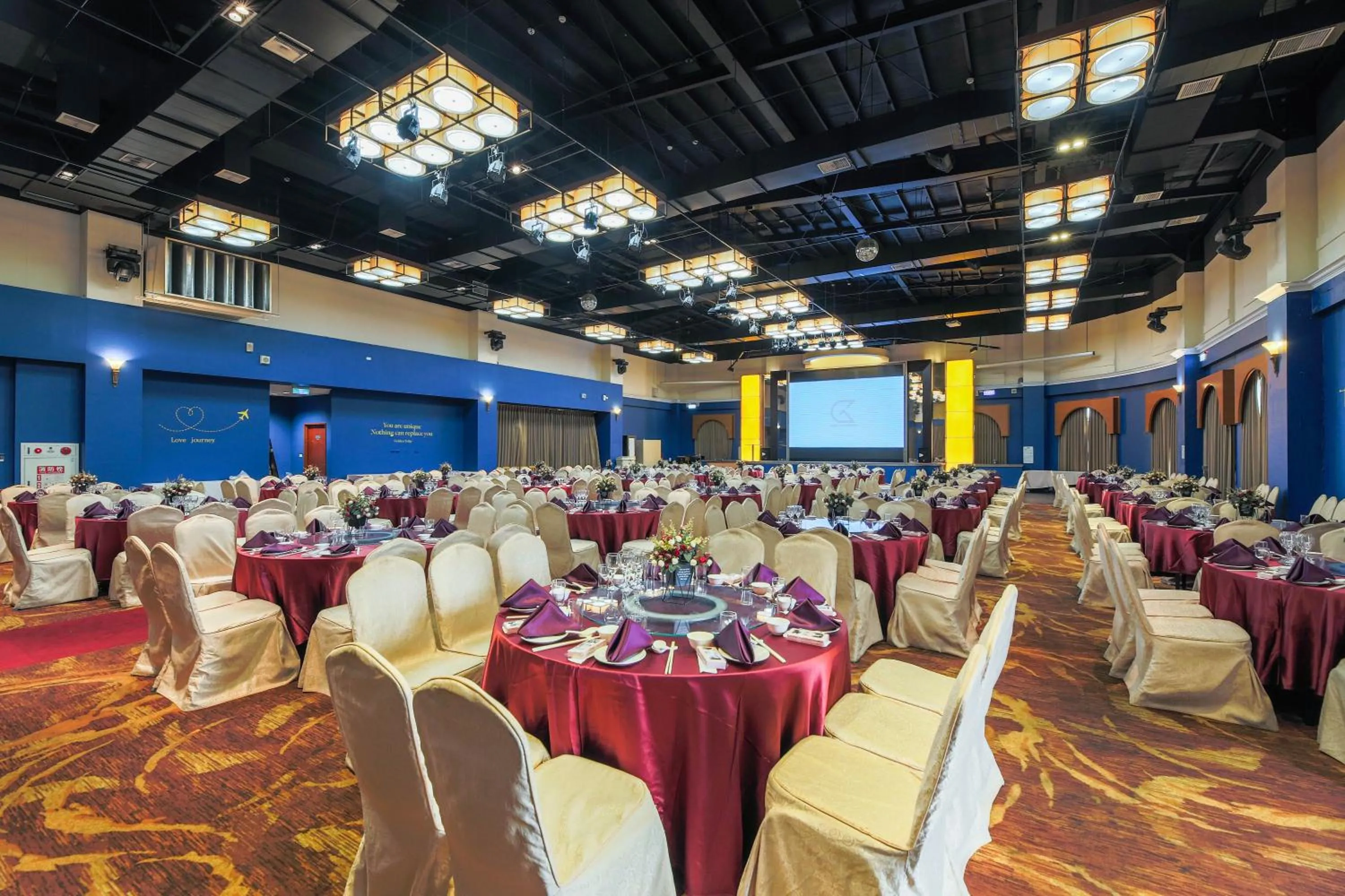 Banquet/Function facilities in Golden Tulip - Aesthetics