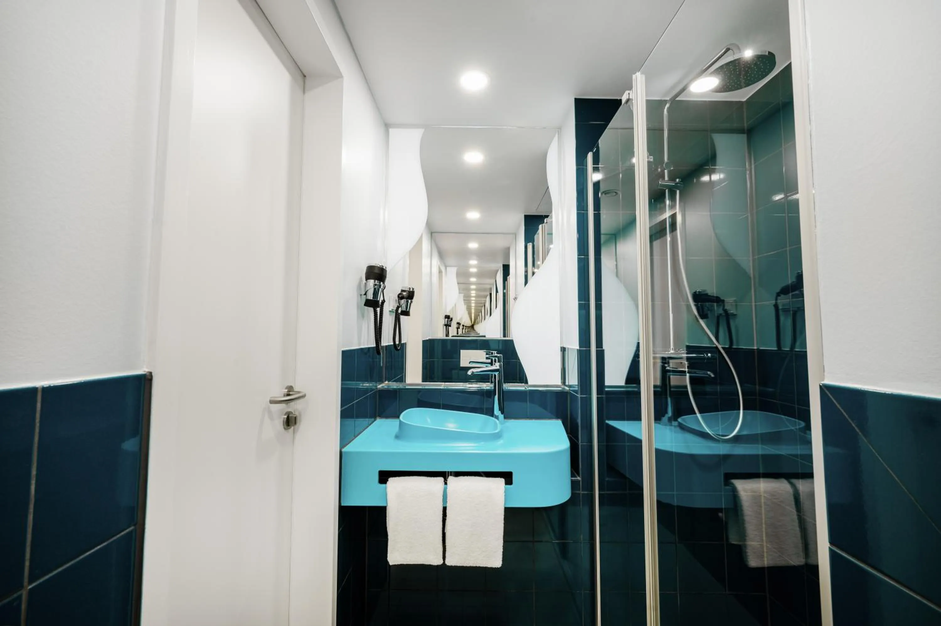 Bathroom in Prize by Radisson, Dresden Mitte