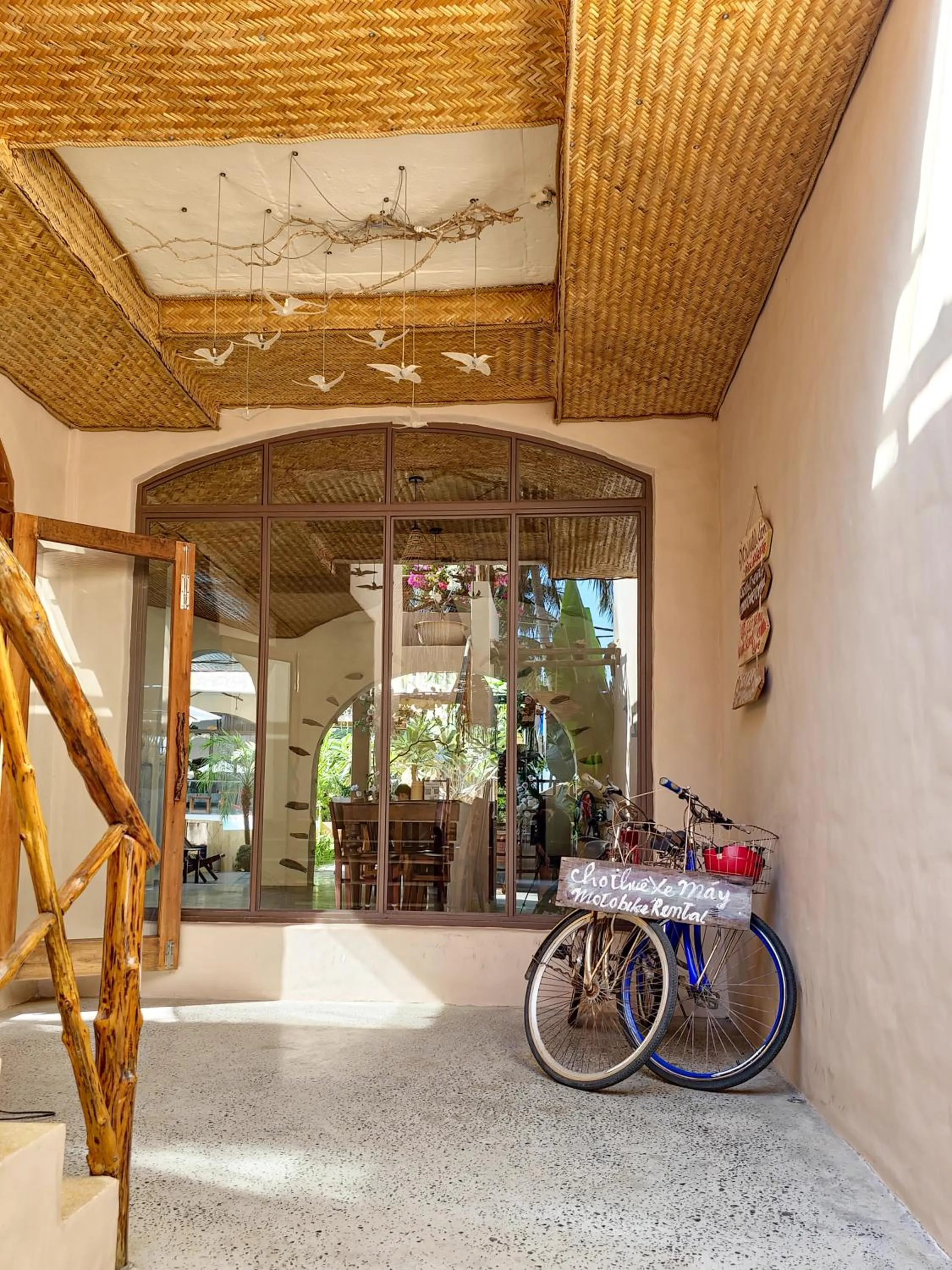 Cycling in Red Sands Mui Ne