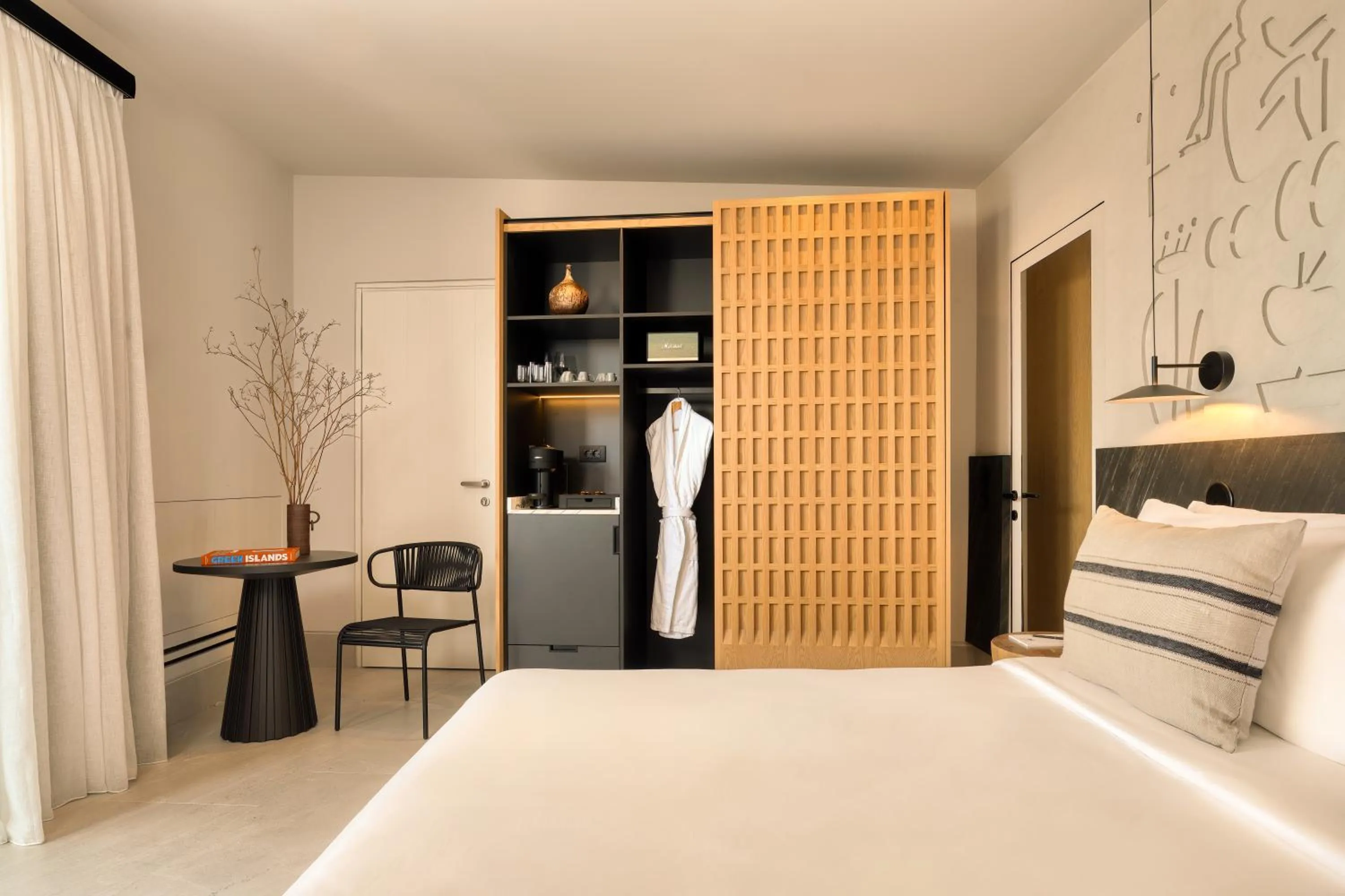 Bed in Domes Novos Santorini, Autograph Collection