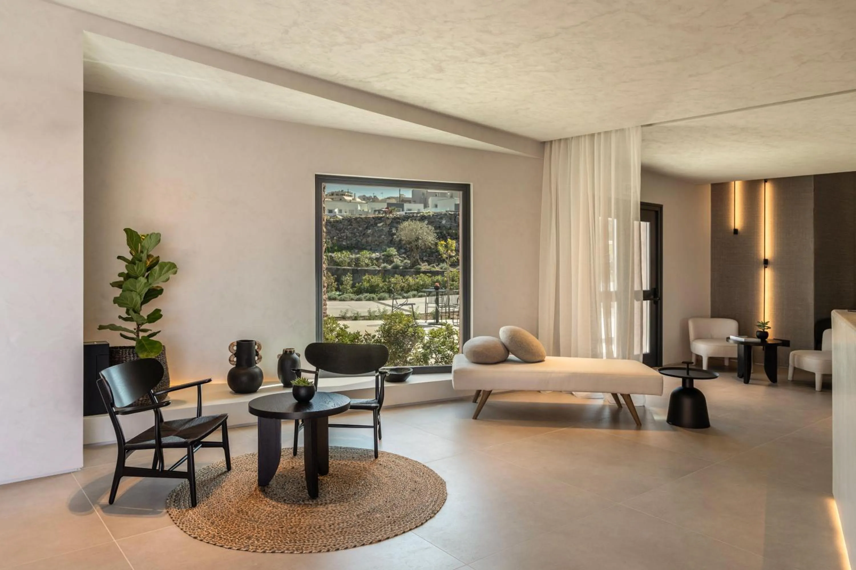 Lobby or reception, Bed in Domes Novos Santorini, Autograph Collection