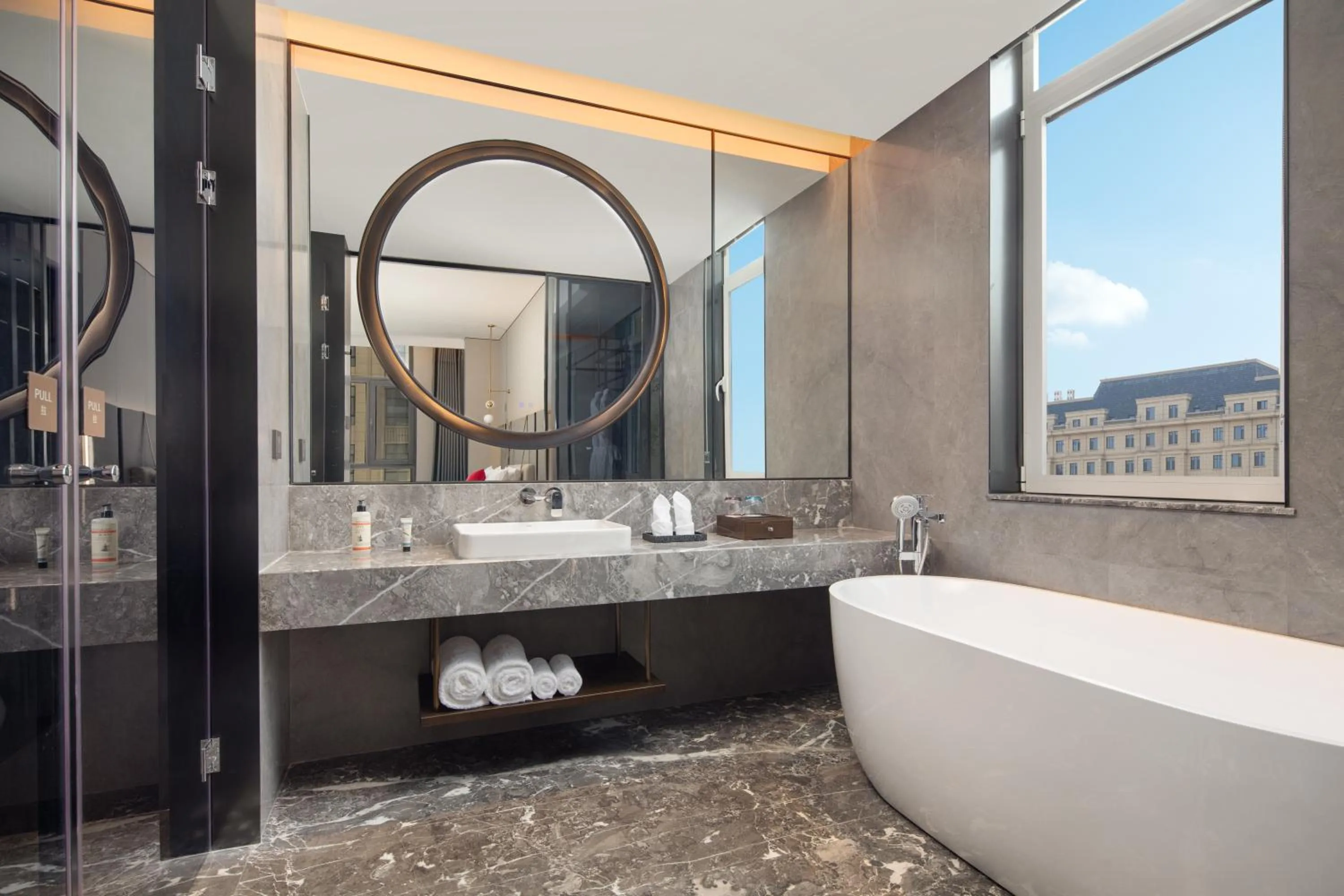 Ramada by Wyndham Qingdao Jiaodong International Airport