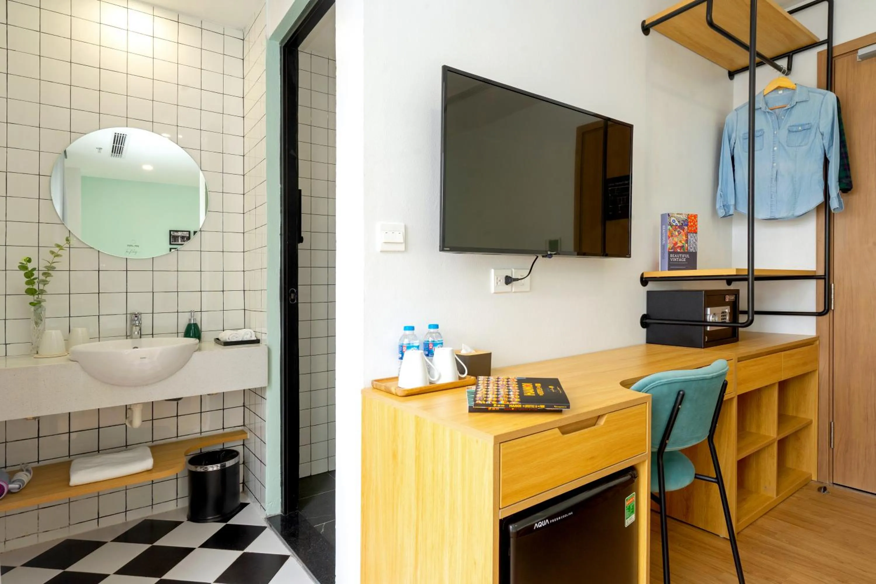 Photo of the whole room in Wilque Hotel Hanoi