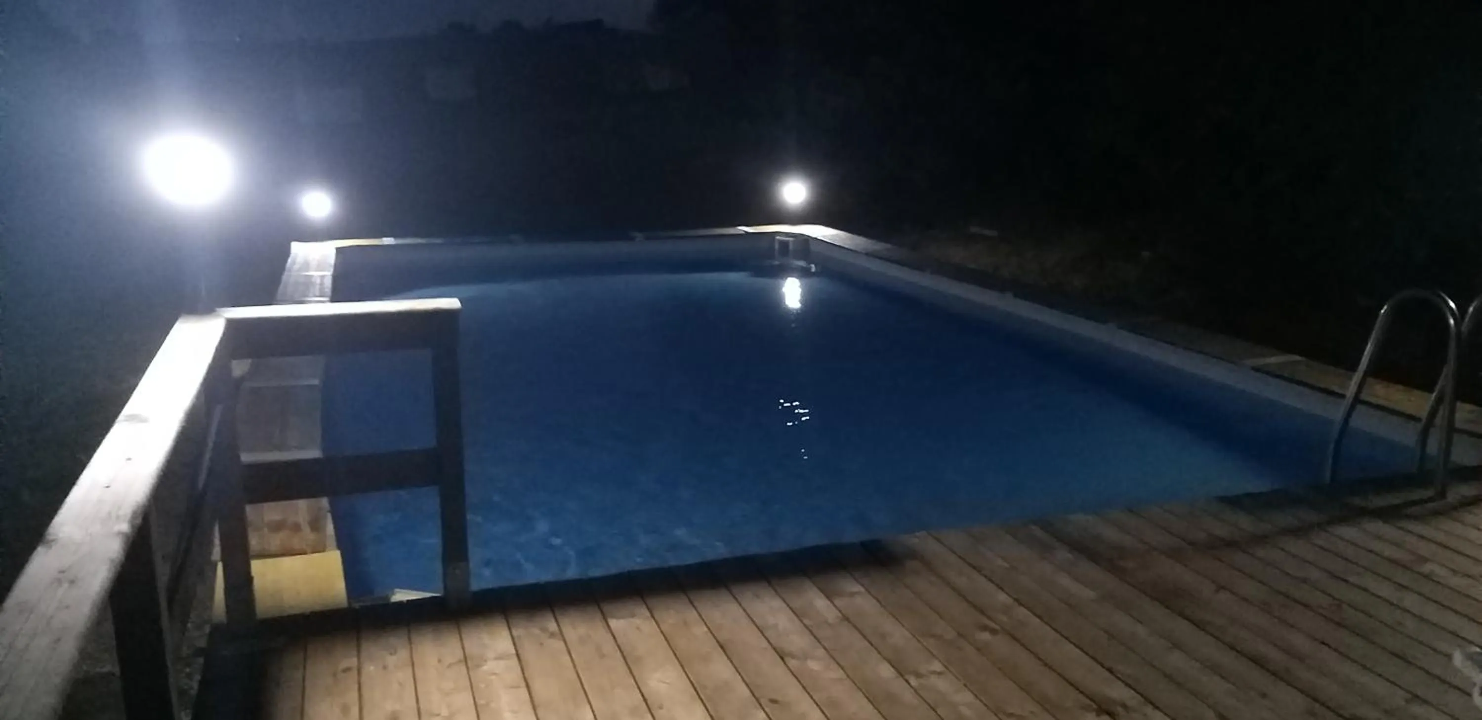 Night in La Finestra Sul Cortile