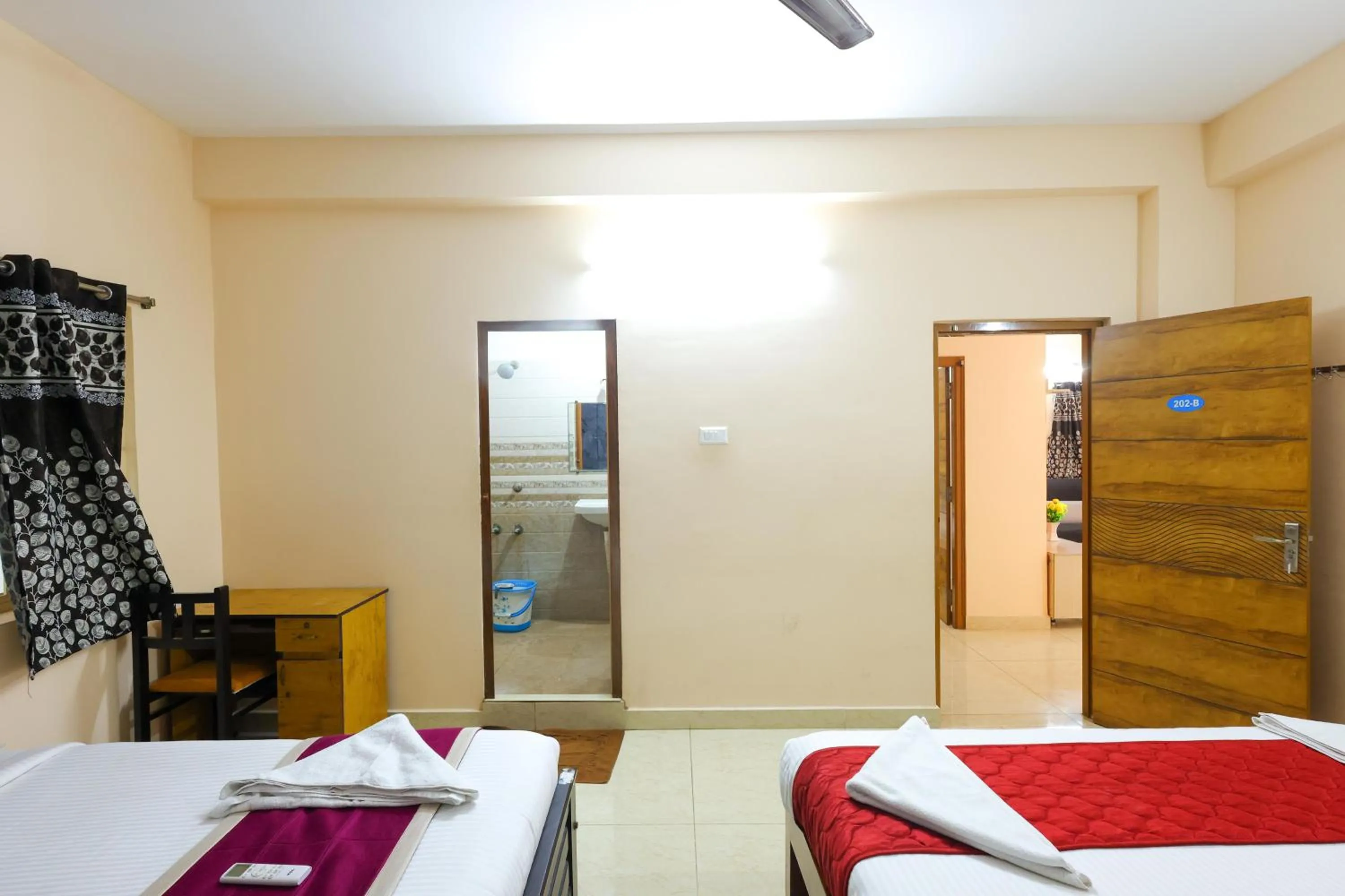 Bed in SBHS Homestay - Garudadri - Tirupati Bus Stand