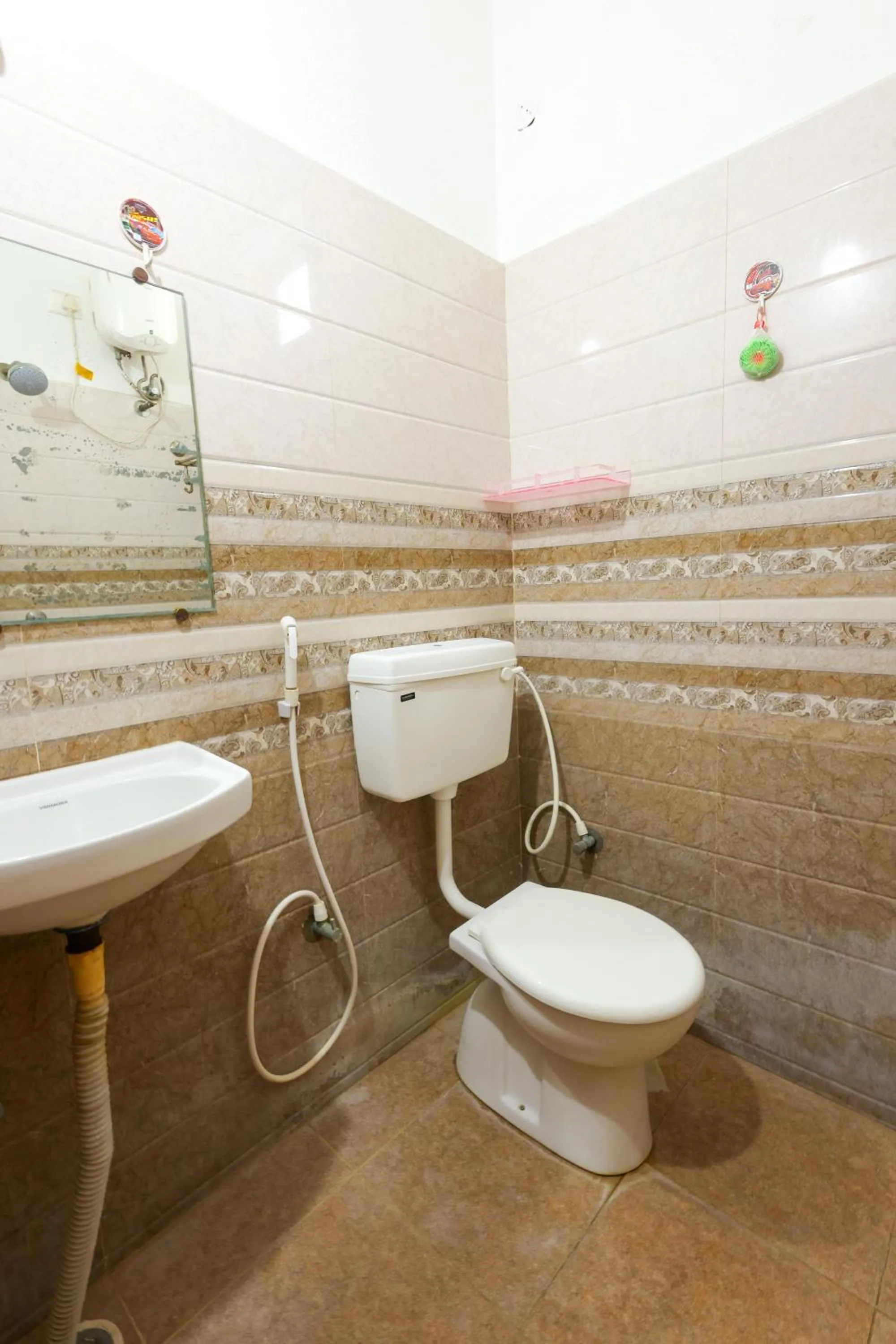 Toilet in SBHS Homestay - Garudadri - Tirupati Bus Stand