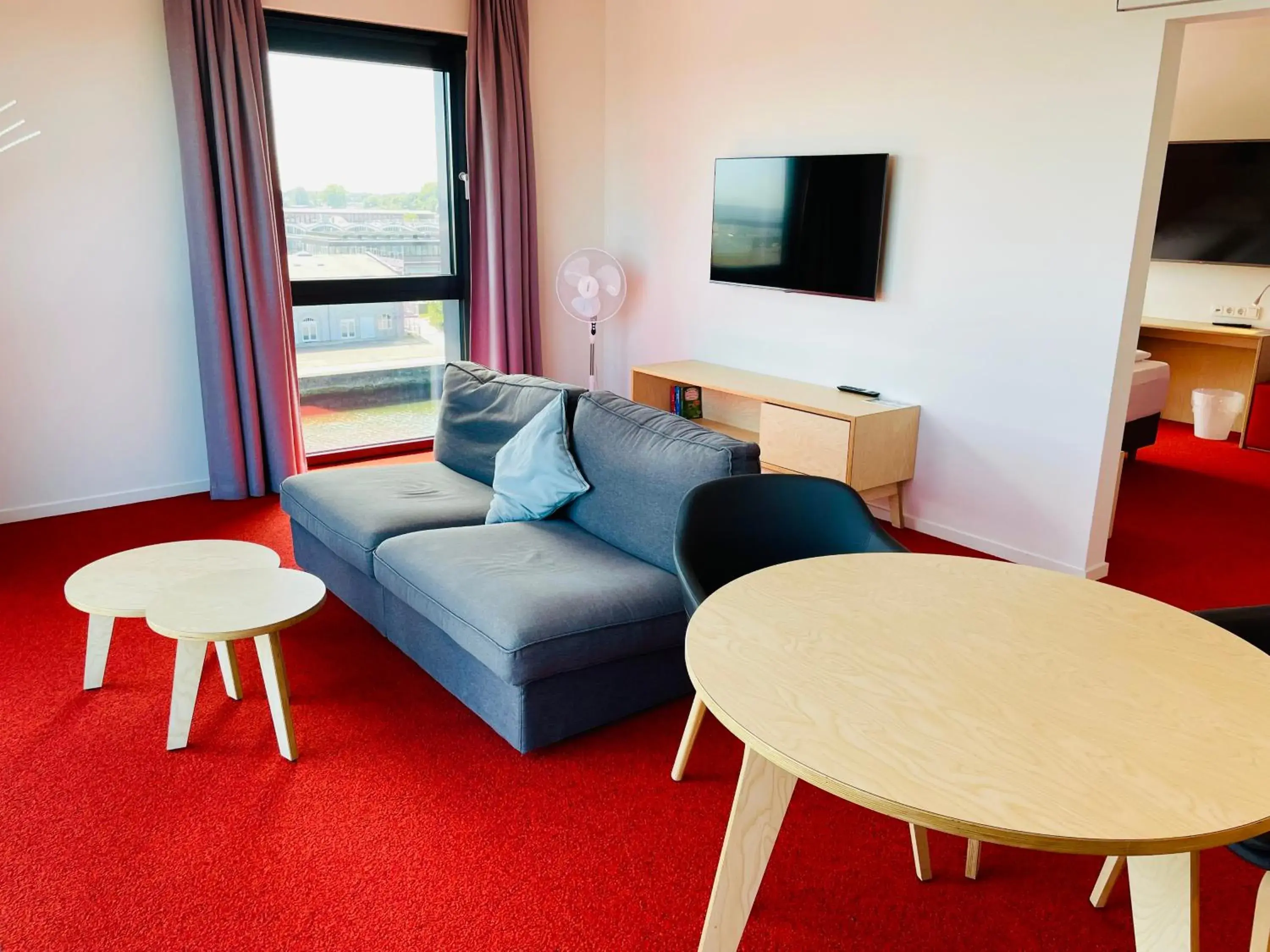 Suite with Harbor View in havenhostel Cuxhaven Suite with Harbor View in havenhostel Cuxhaven