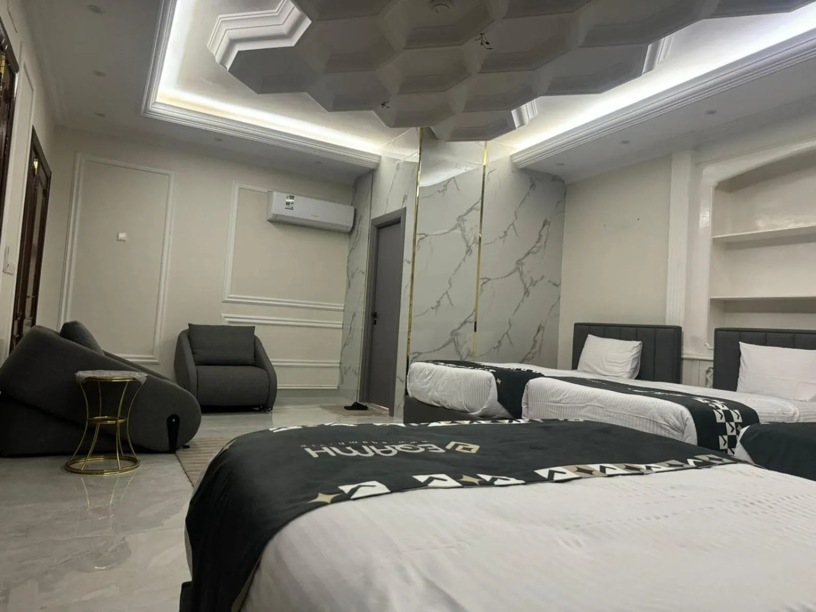 Bed in Eqamh VIP