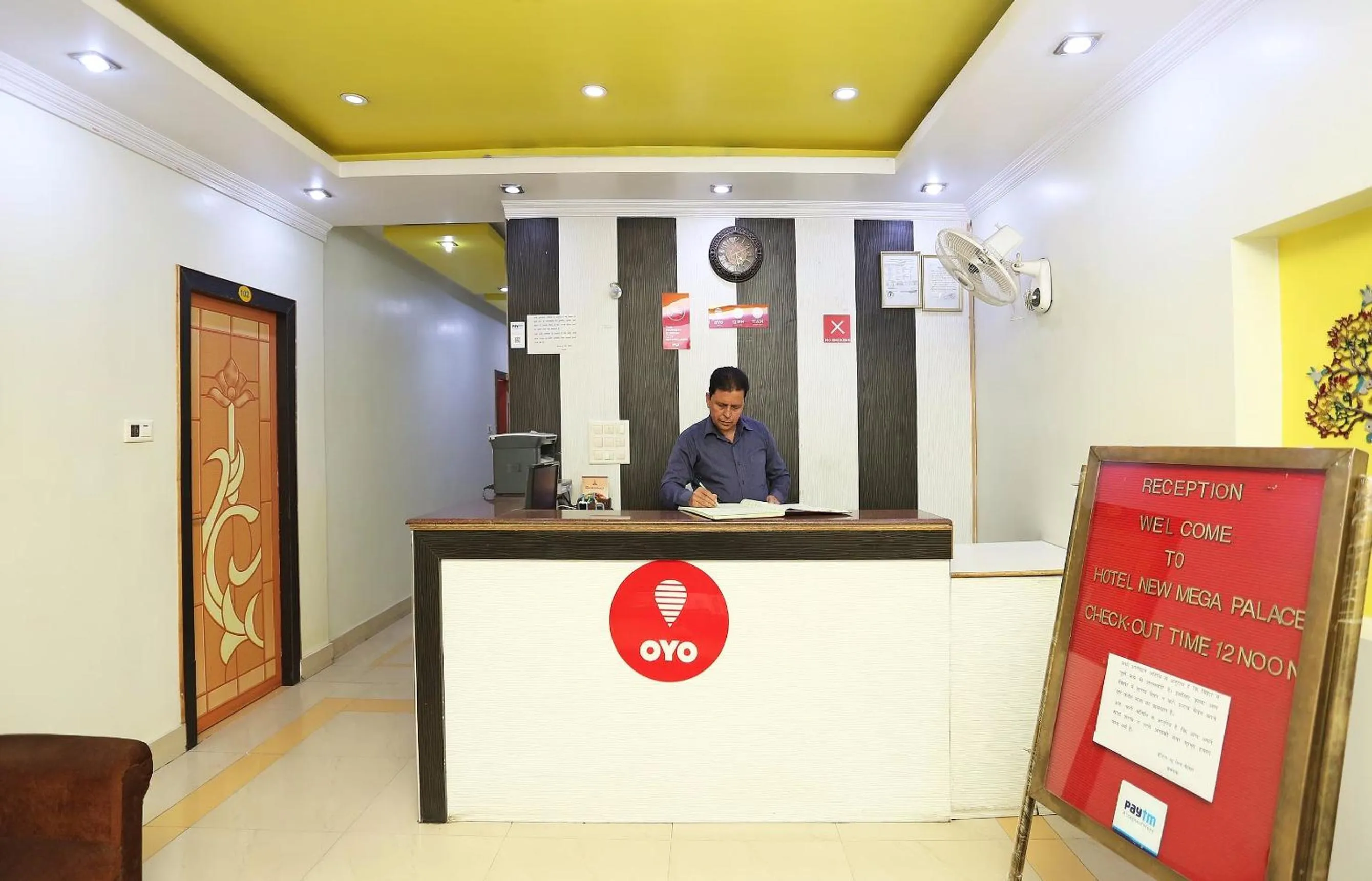 Lobby or reception in Hotel O New Mega Palace