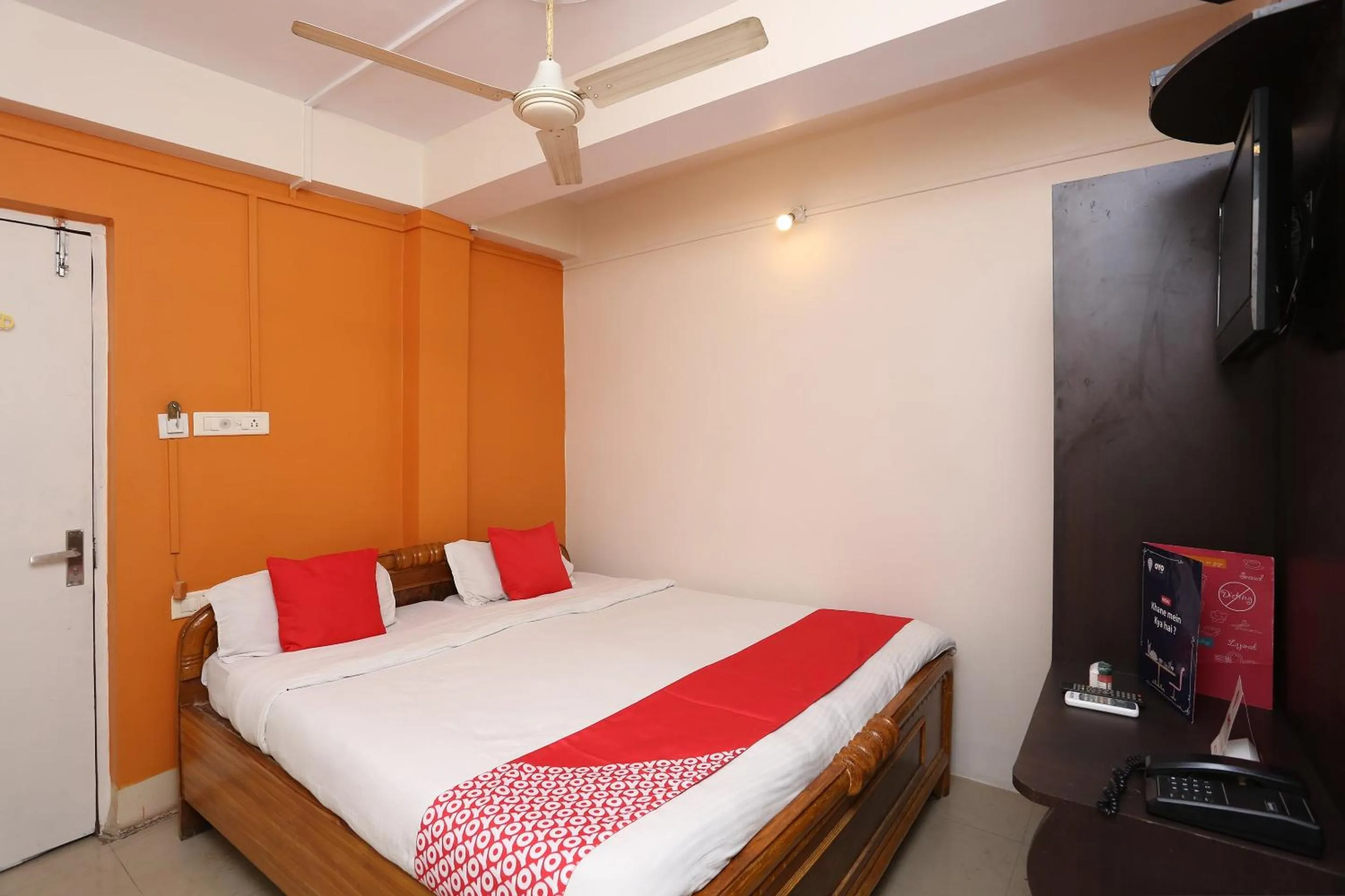 Bedroom, Bed in Hotel O New Mega Palace