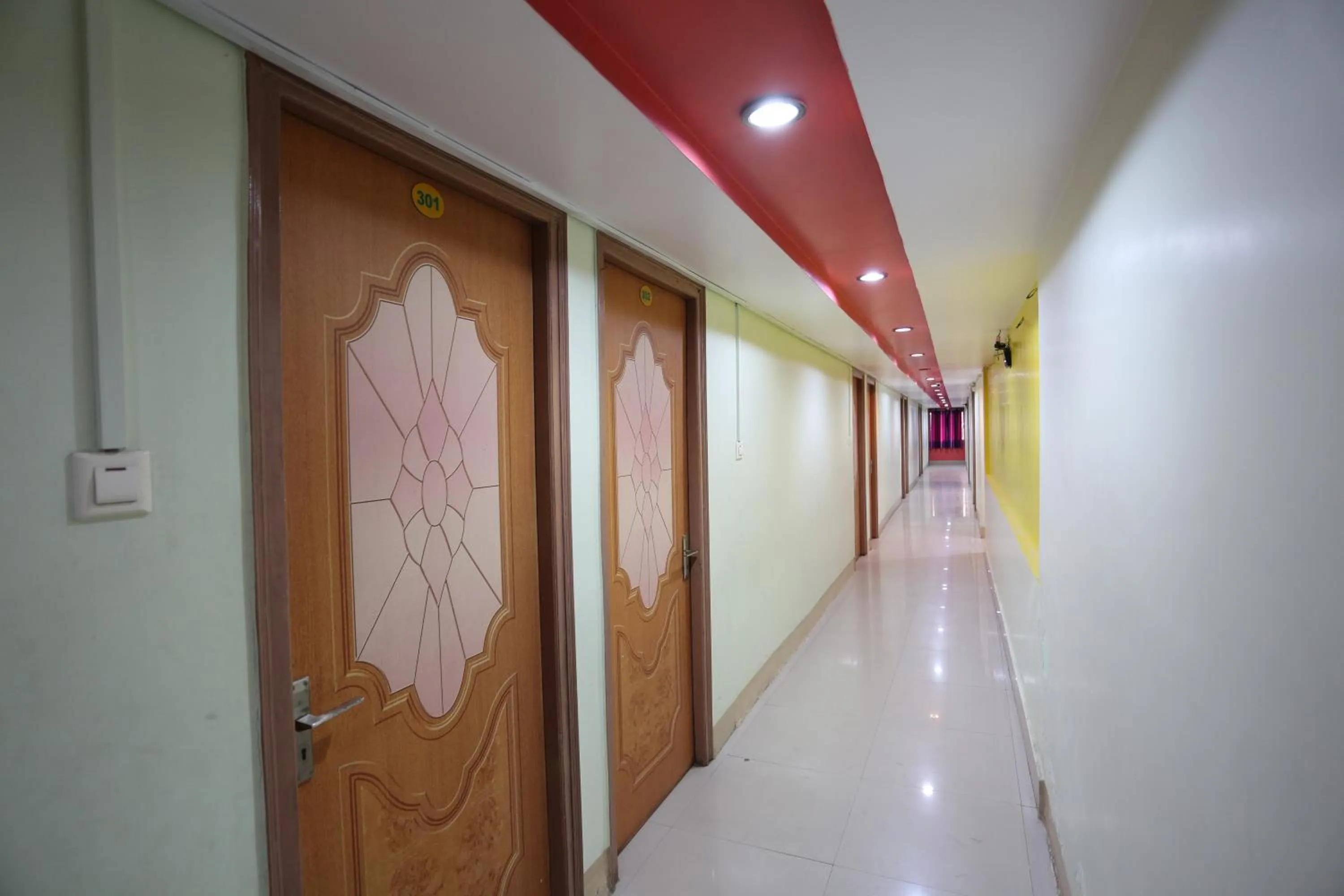 Super Hotel O New Mega Palace