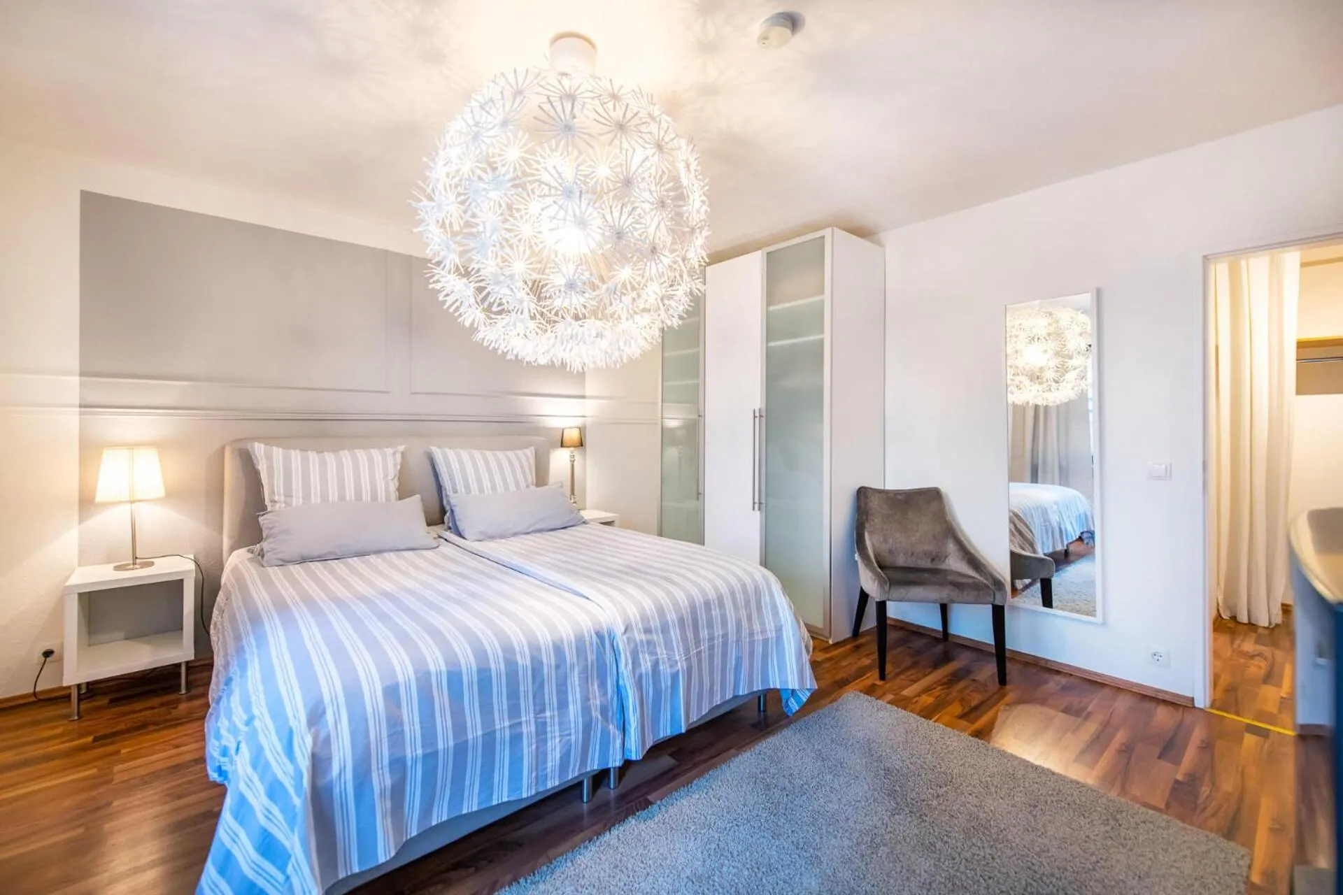 Bed in Ferienwohnung Koblenz Altstadt