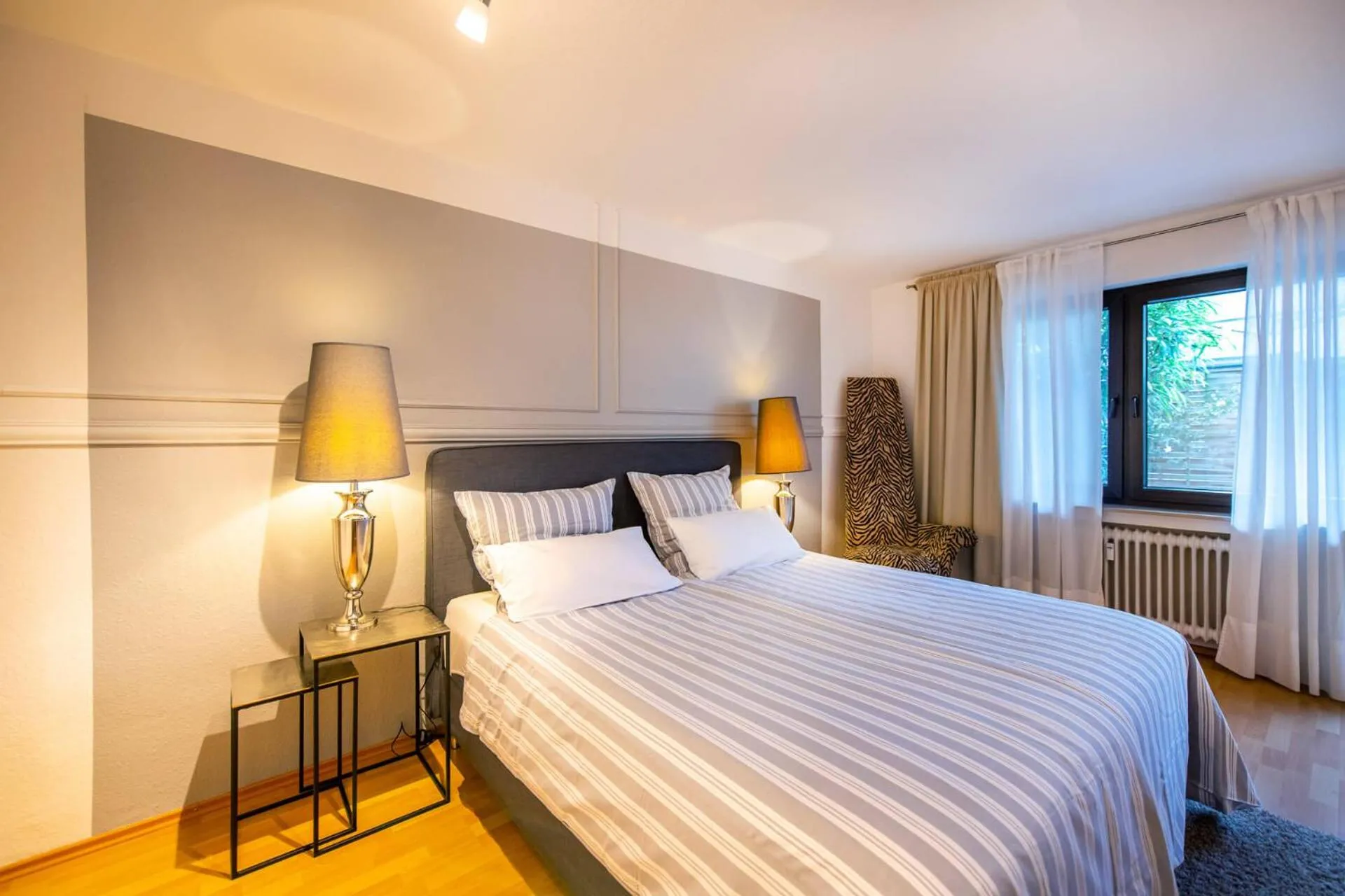 Bed in Ferienwohnung Koblenz Altstadt