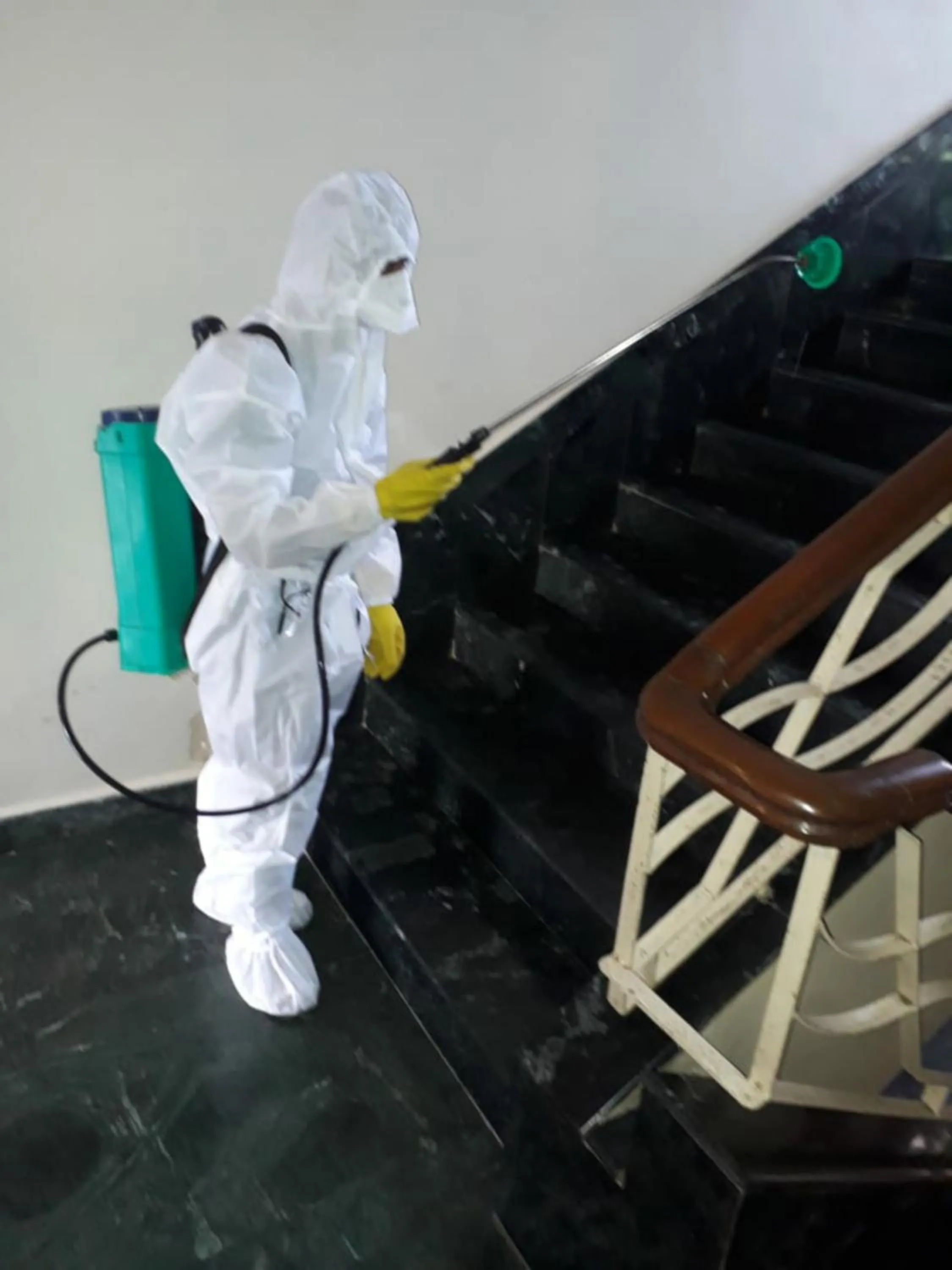 Property building in Hotel Lucky Goregaon