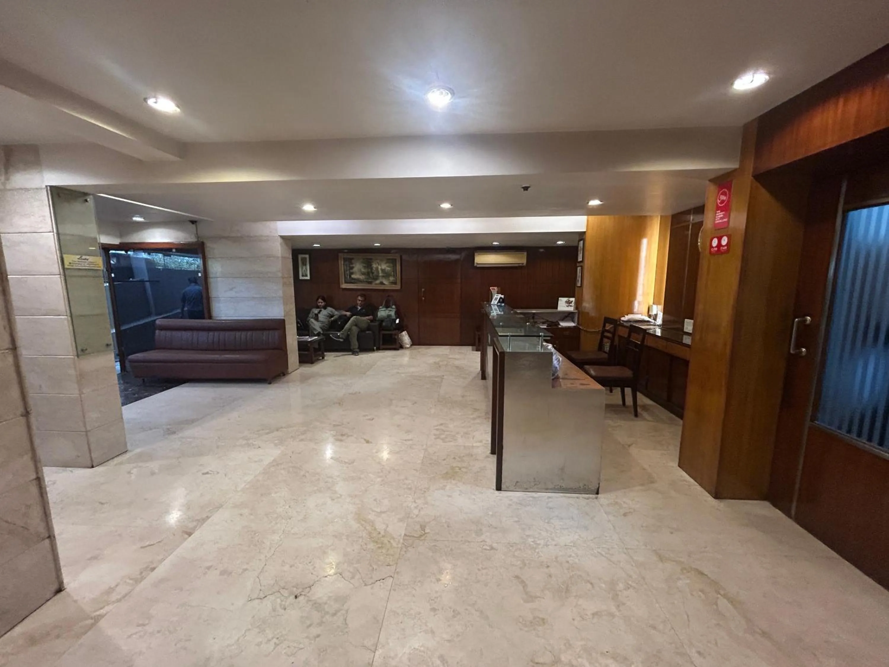 Lobby or reception in Hotel Lucky Goregaon