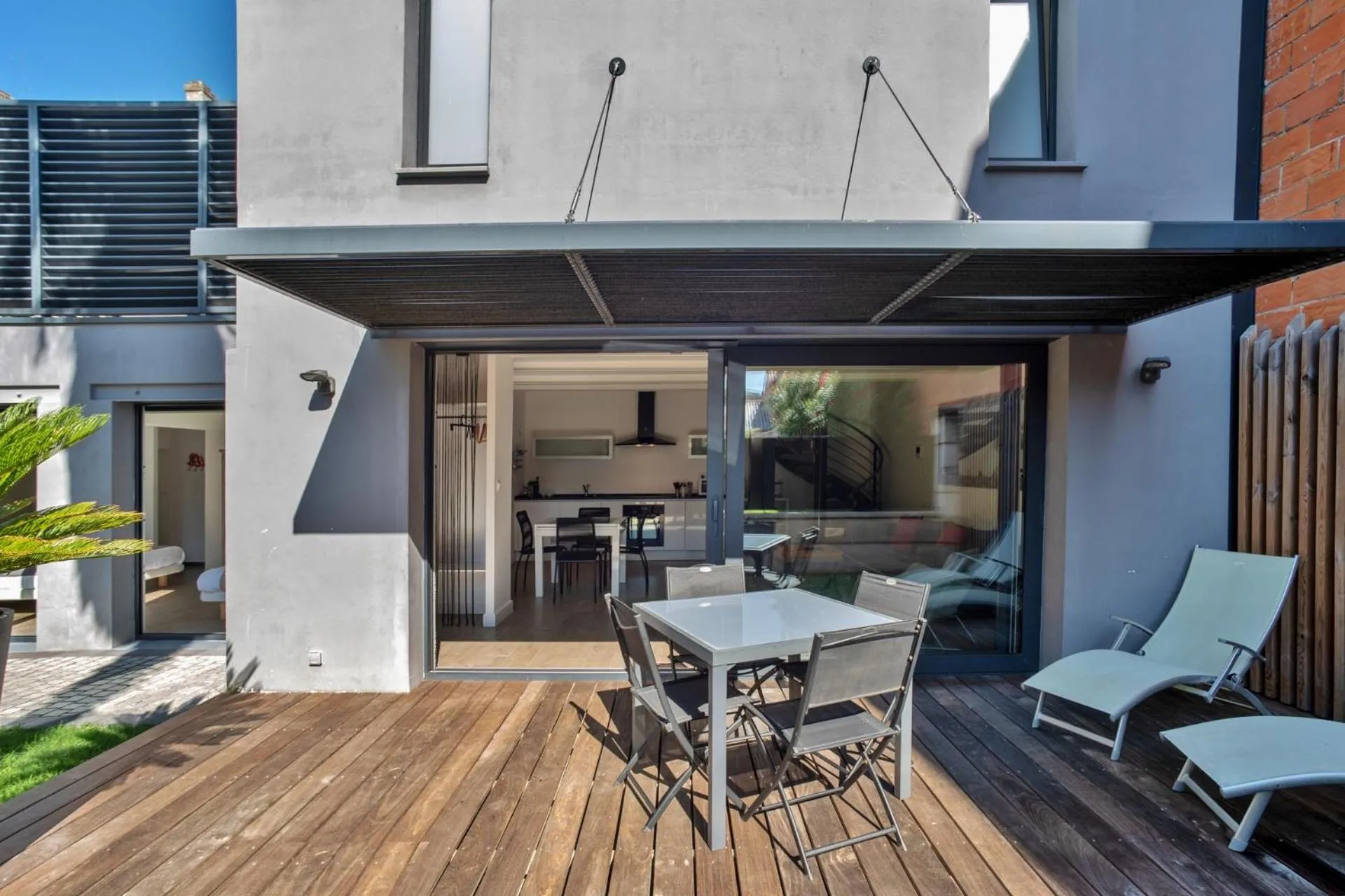 Balcony/Terrace in La Dependance by Cocoonr