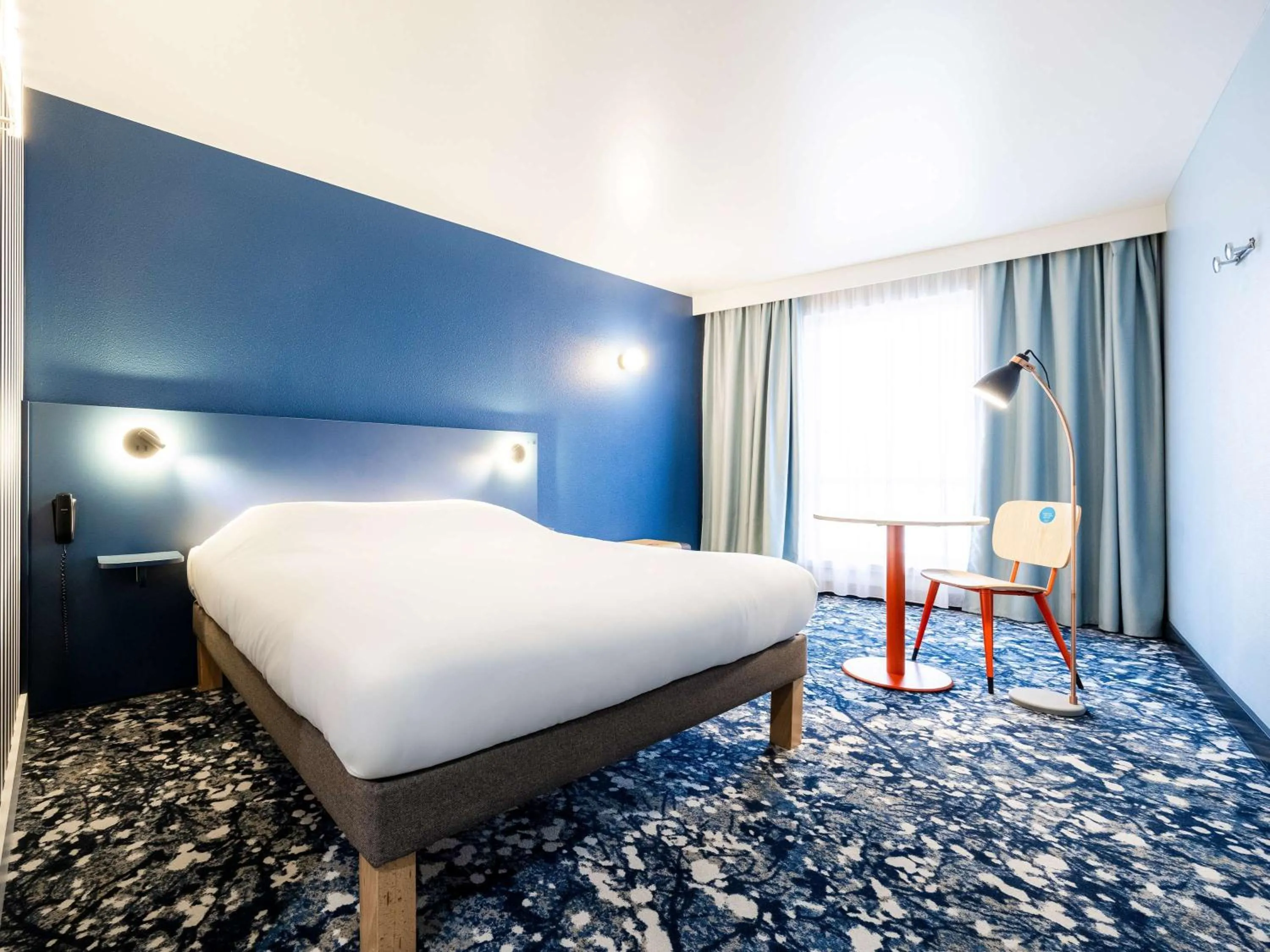 Bedroom, Bed in greet Hotel Paris 13 Porte d'Italie