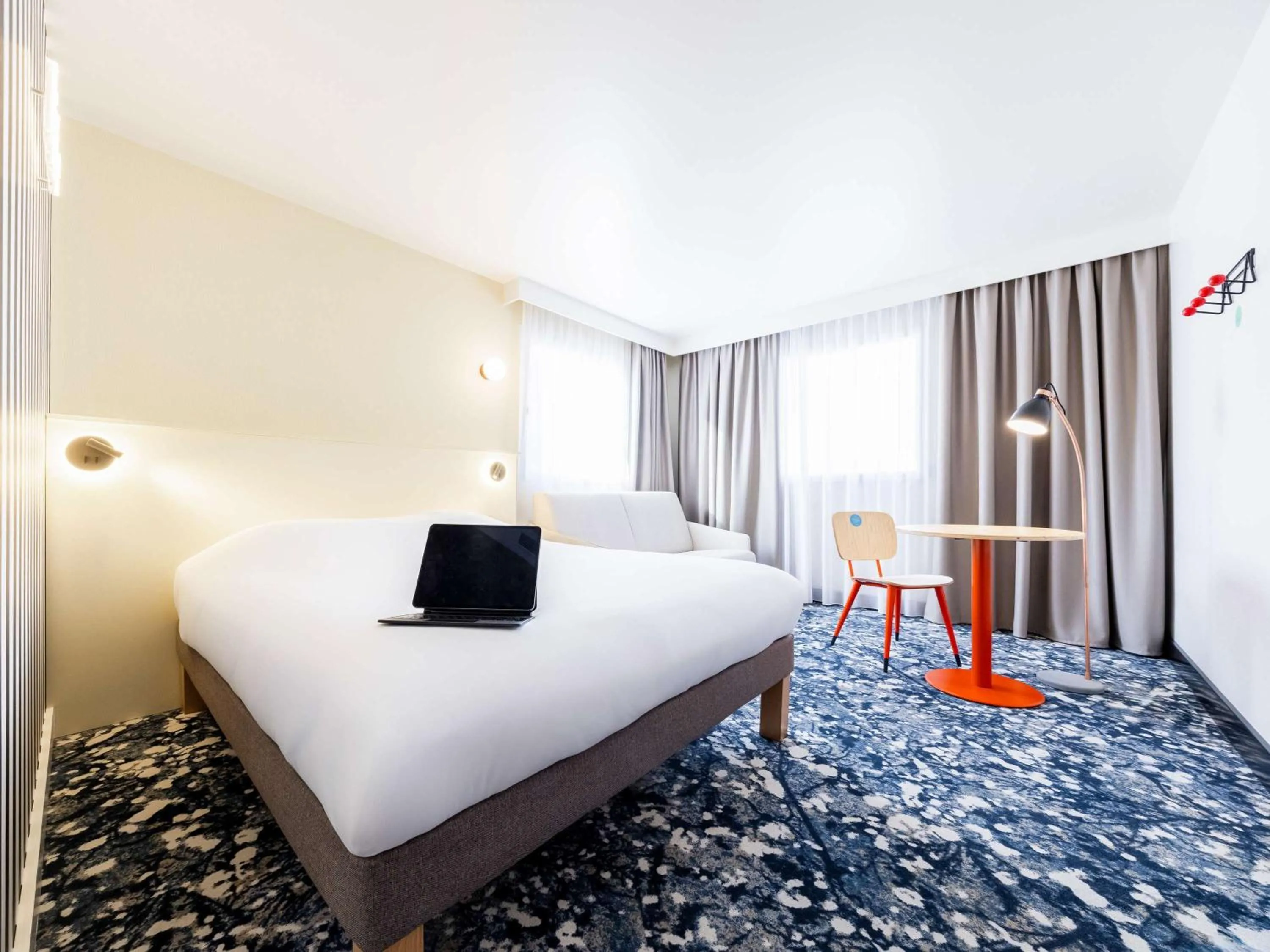 Bedroom, Bed in greet Hotel Paris 13 Porte d'Italie