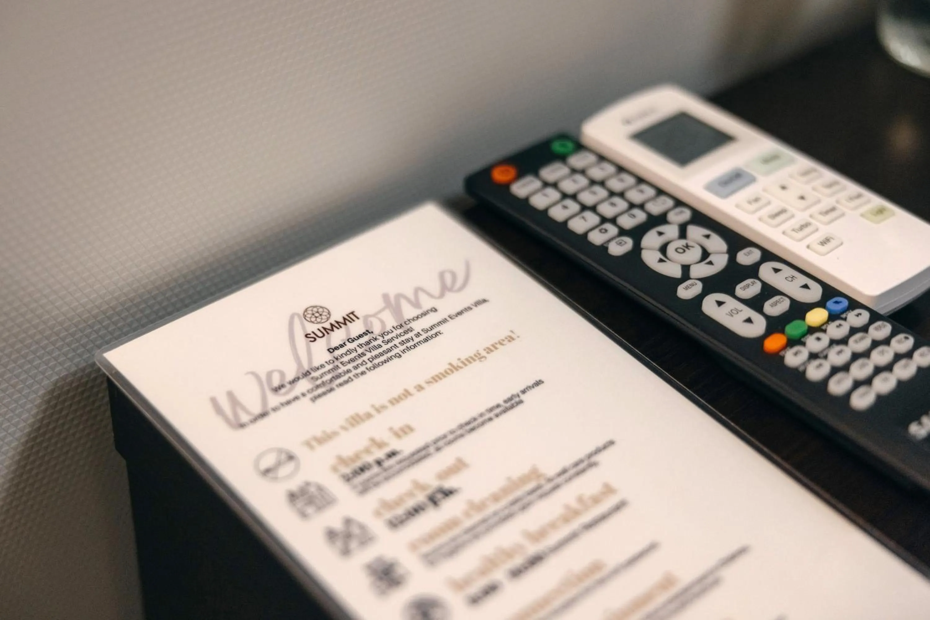 Photo of the whole room in Summit Villa