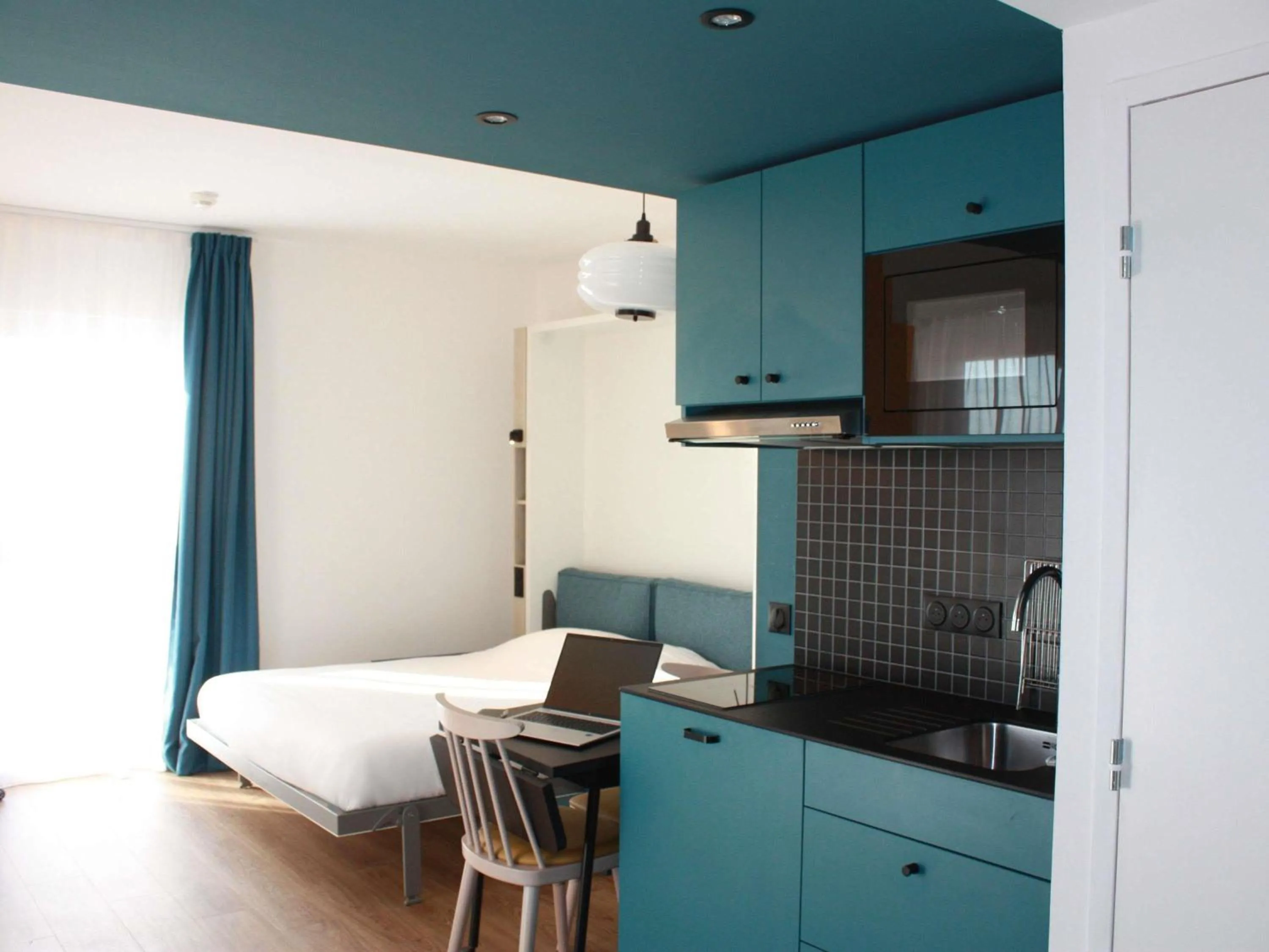 Bedroom in Aparthotel Adagio Access Porte de Camargue