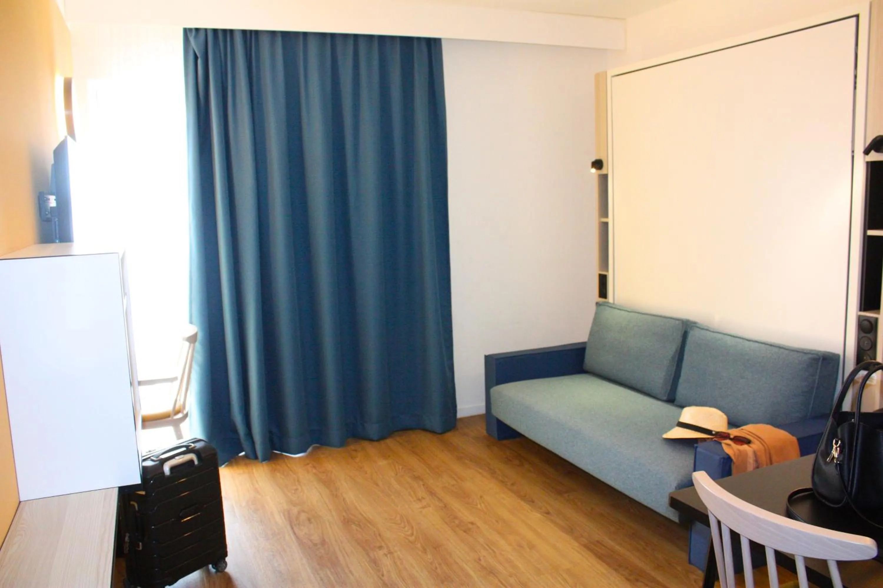 Bedroom in Aparthotel Adagio Access Porte de Camargue