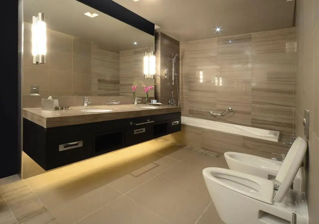 Three-Bedroom Suite with Balcony - Smoking in The Abdali Boulevard Hotel Three-Bedroom Suite with Balcony - Smoking in The Abdali Boulevard Hotel