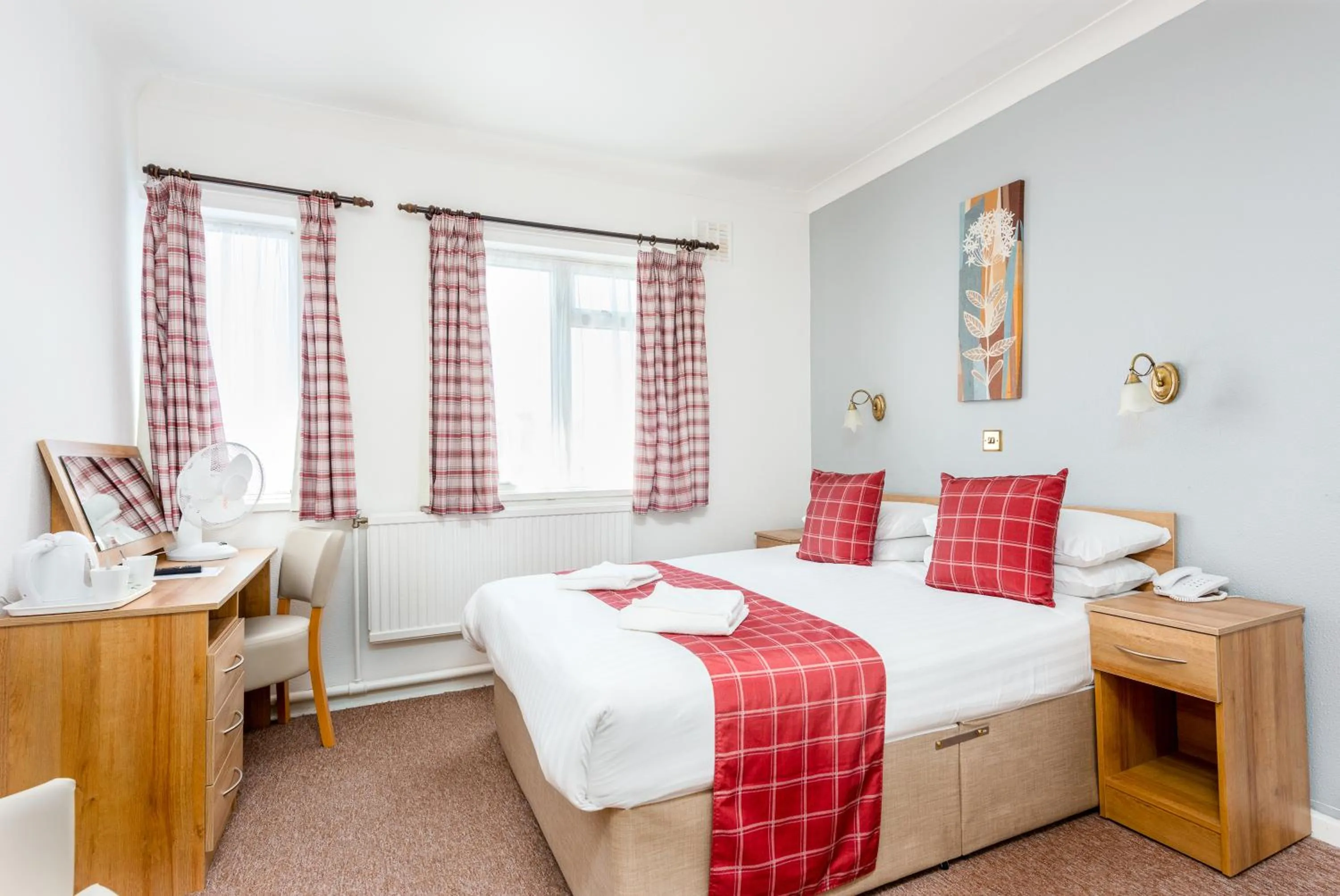 Bedroom, Bed in Imperial Hotel