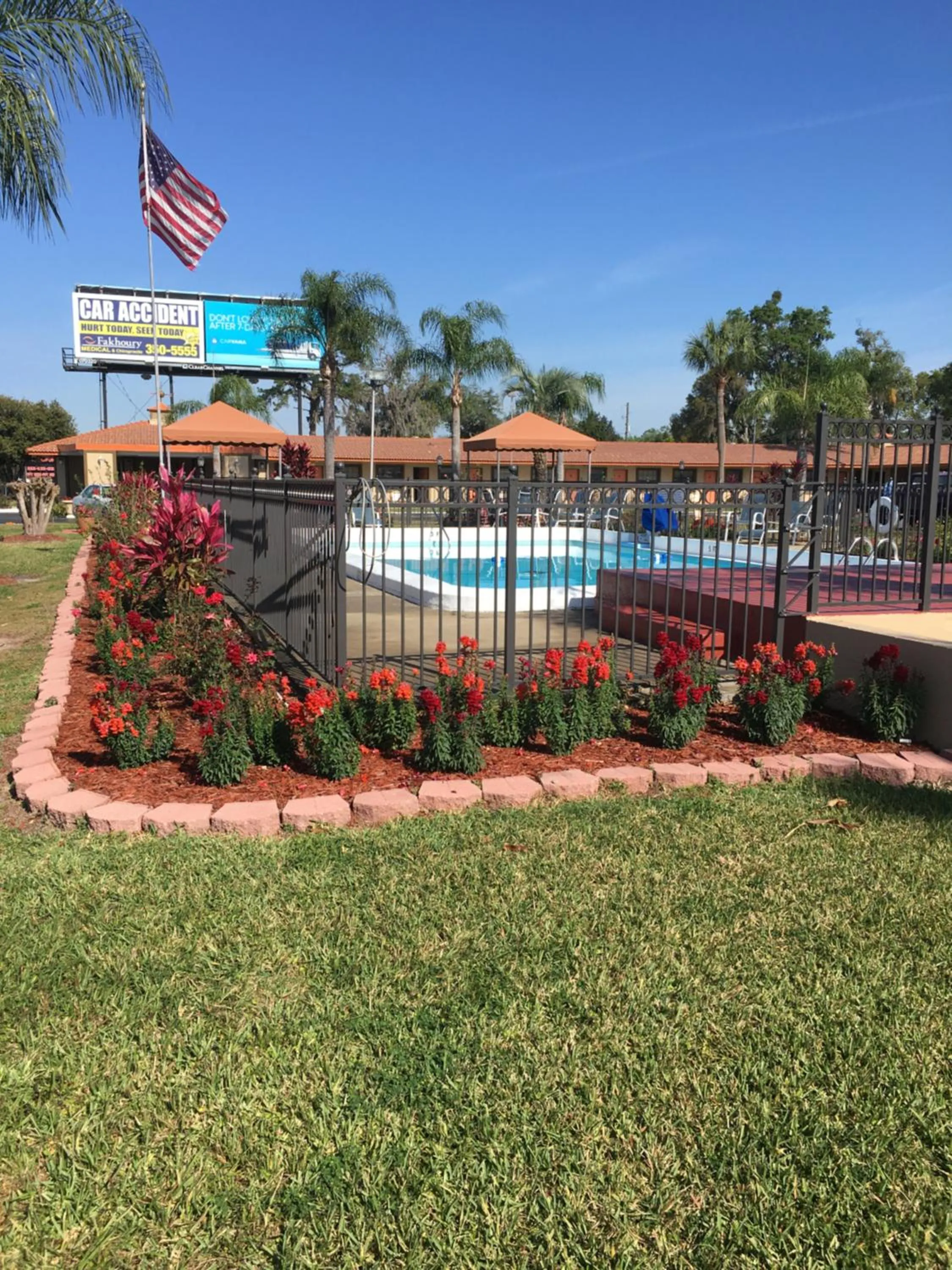Property building in Silver Princess Motel
