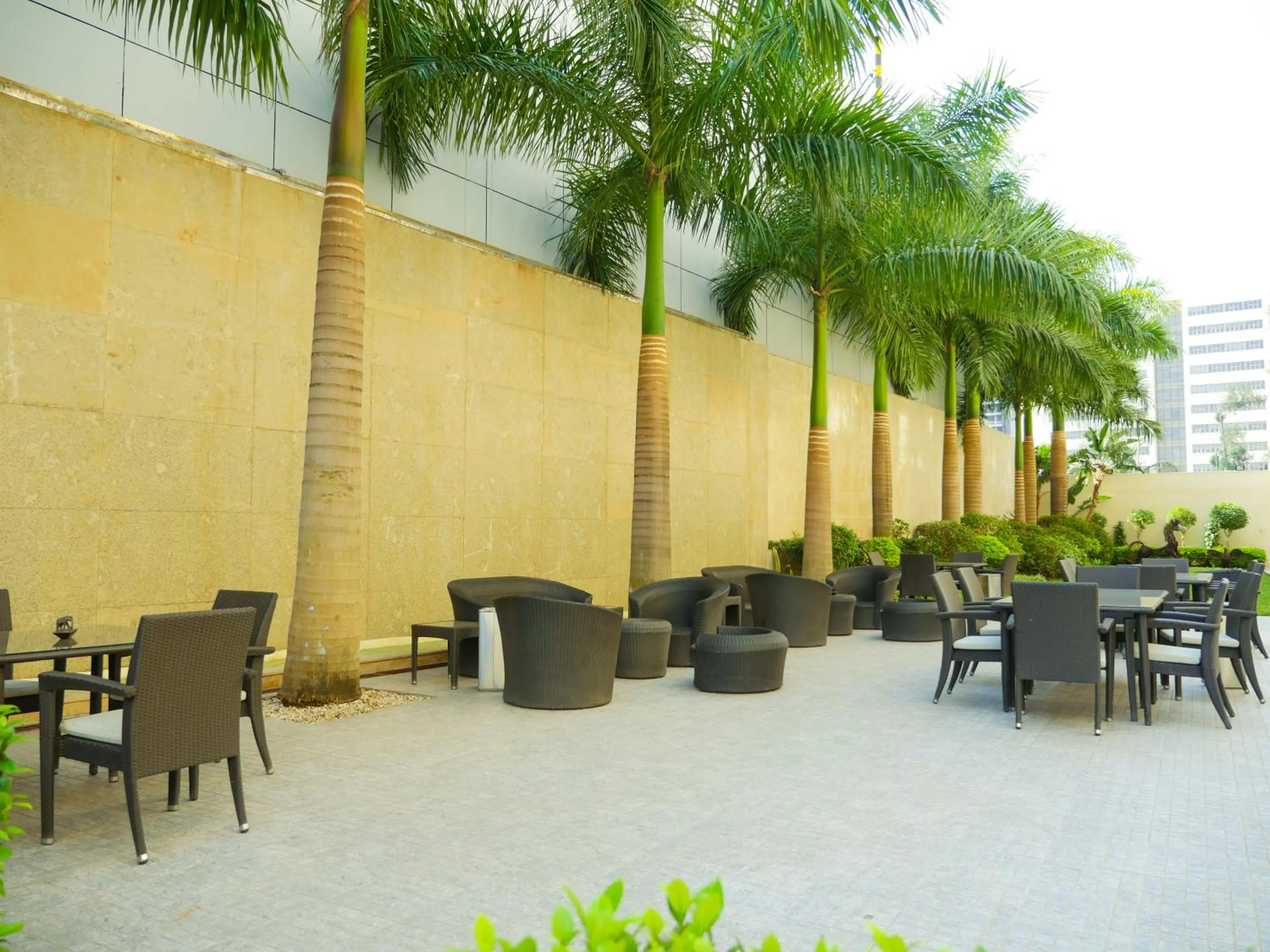 Garden in Afrin Prestige Hotel