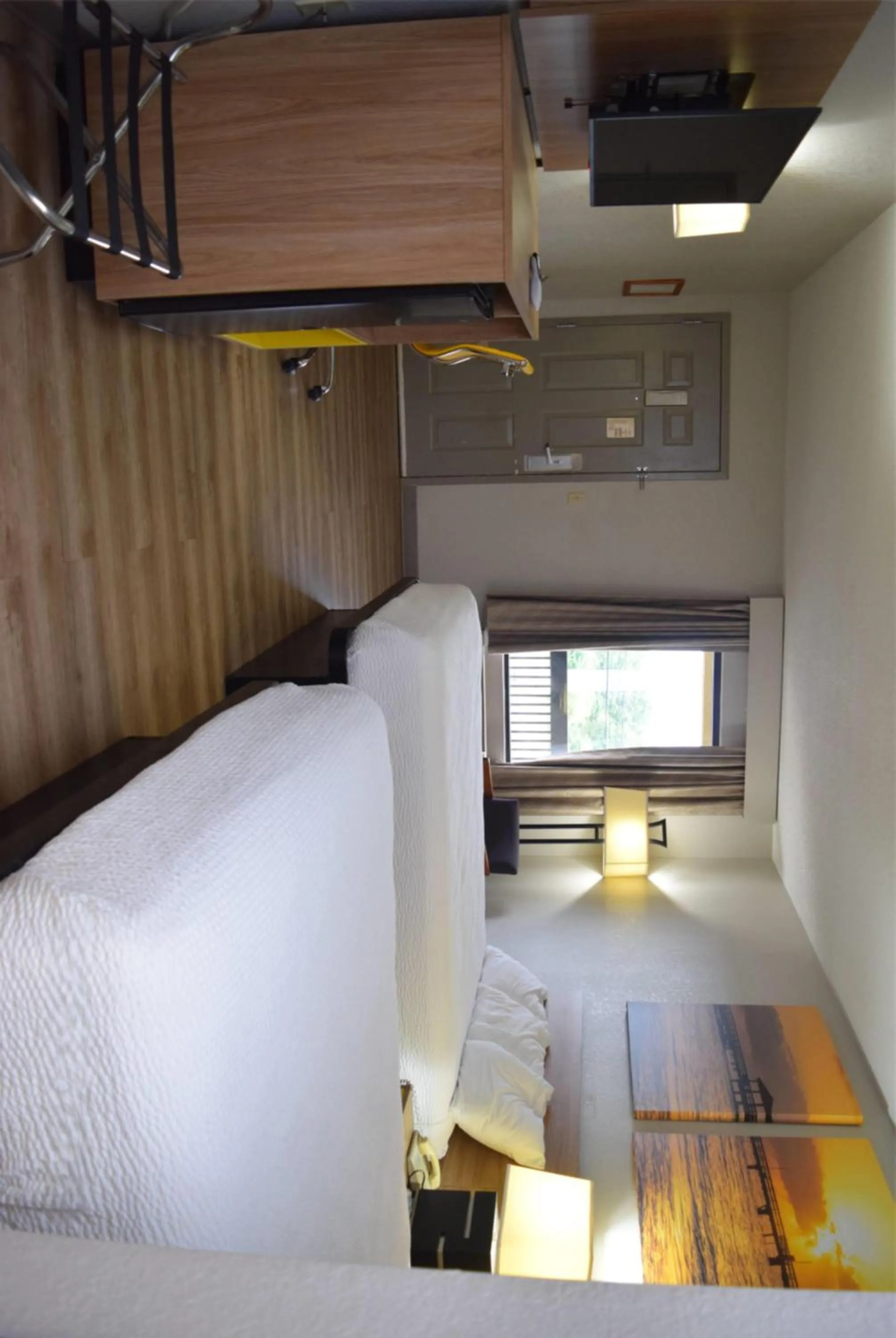 Photo of the whole room, Bed in Days Inn by Wyndham Elberton