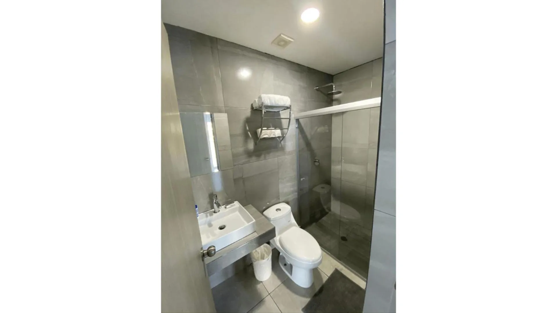 Toilet in Pacifika Marina Mazatlán