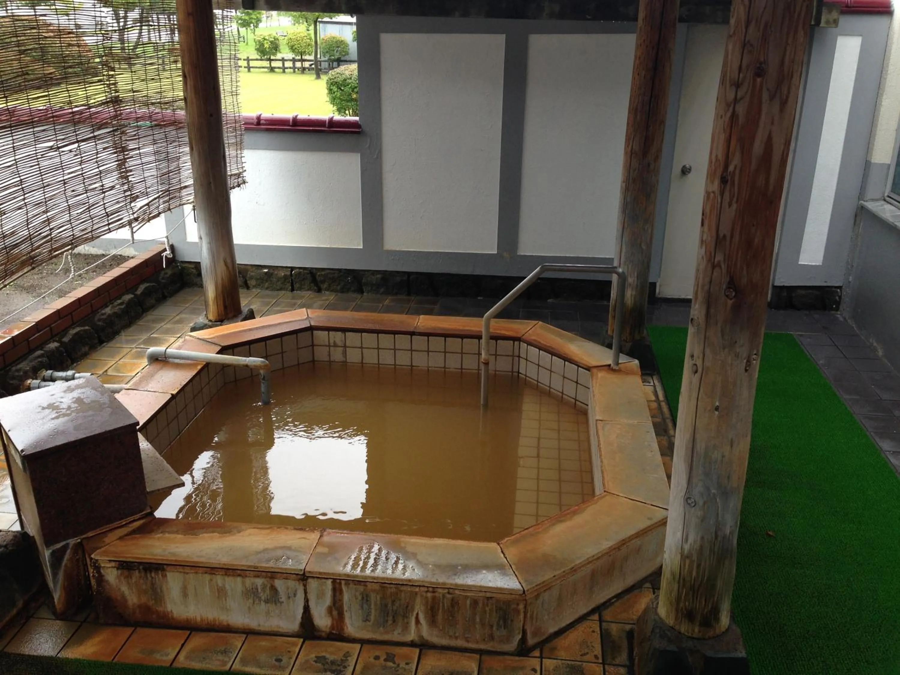 Hot Spring Bath in Hokkai Hotel