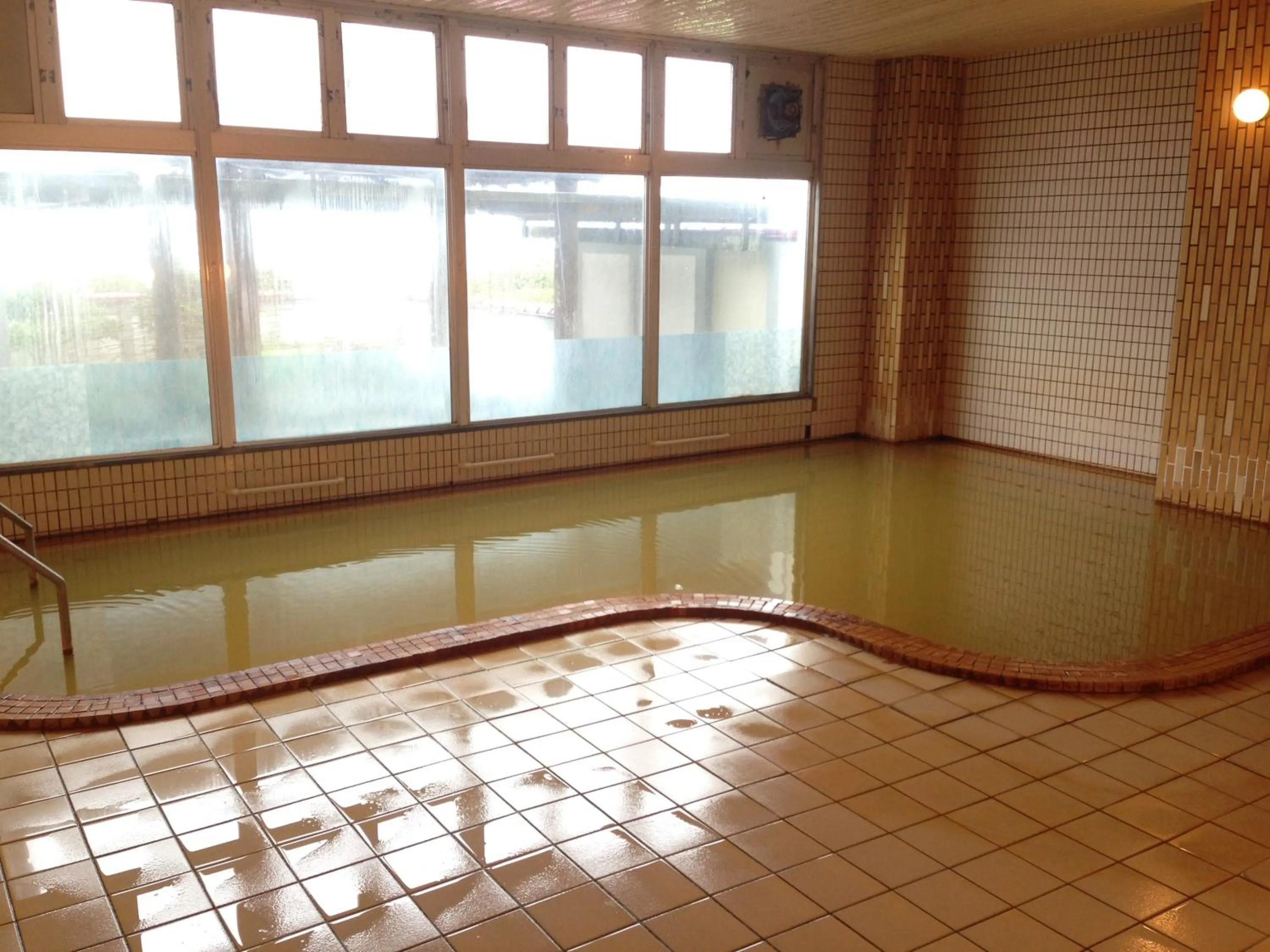 Hot Spring Bath in Hokkai Hotel