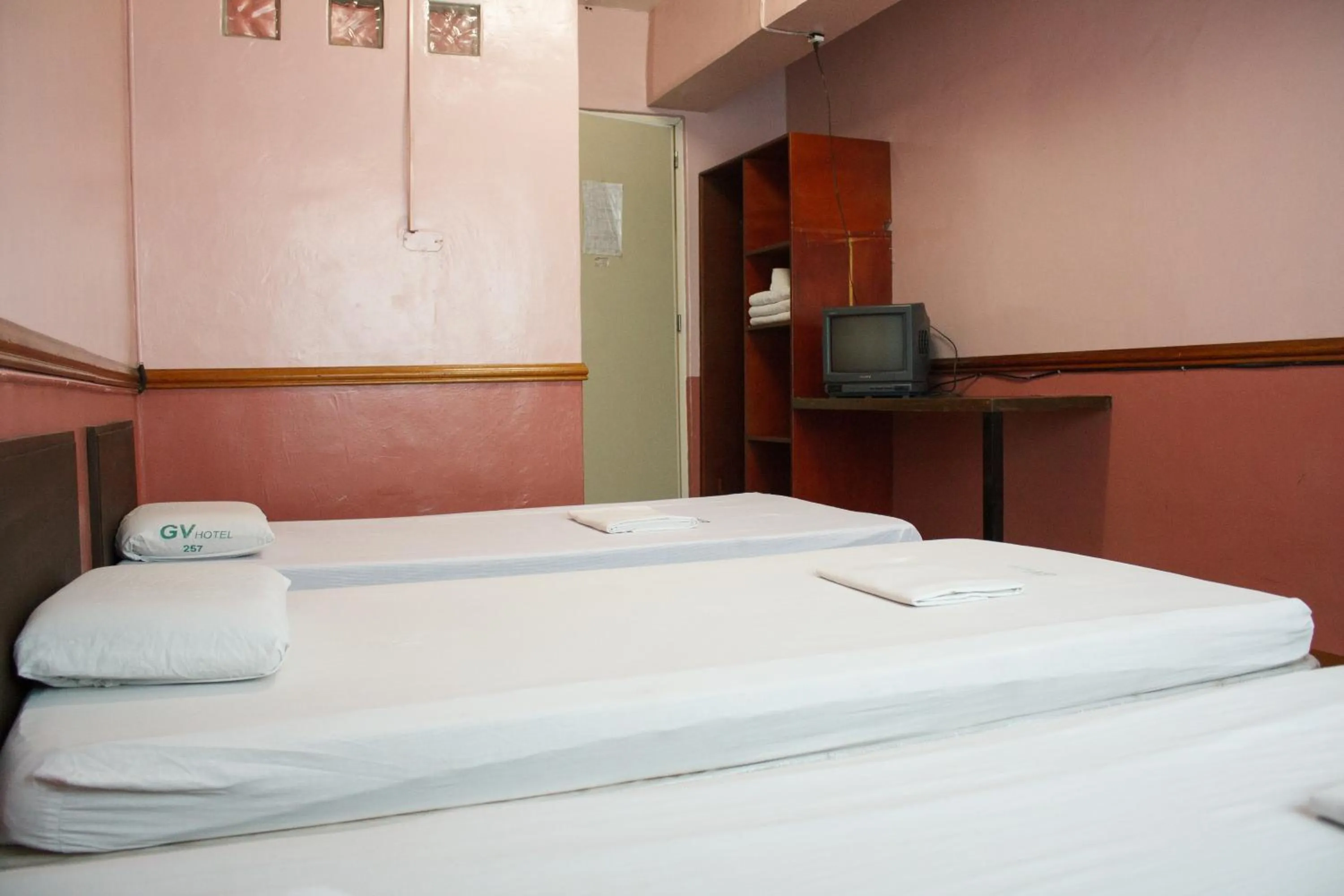 Bed in GV Hotel - Maasin