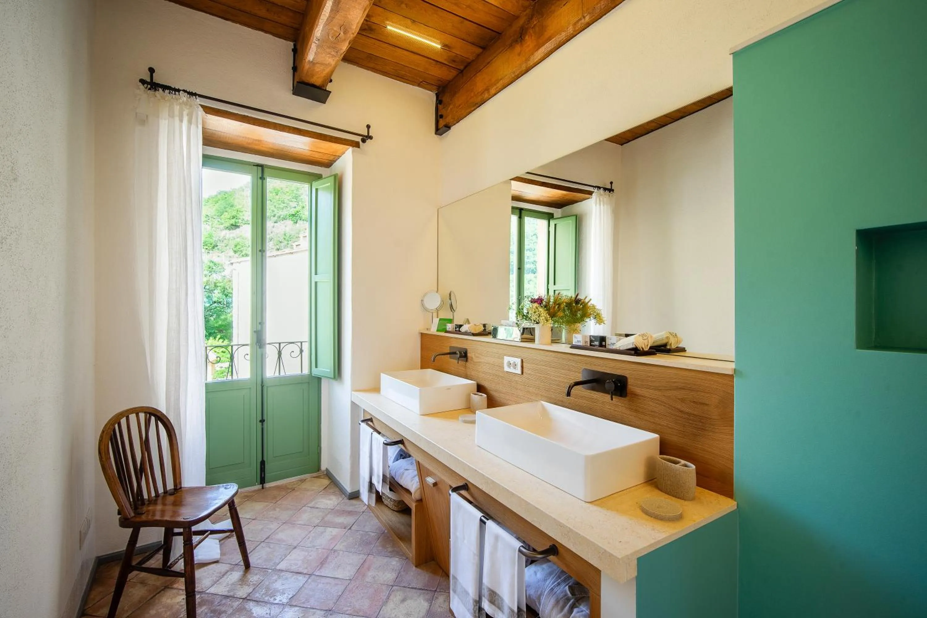 Bathroom in Castello Di Postignano Relais