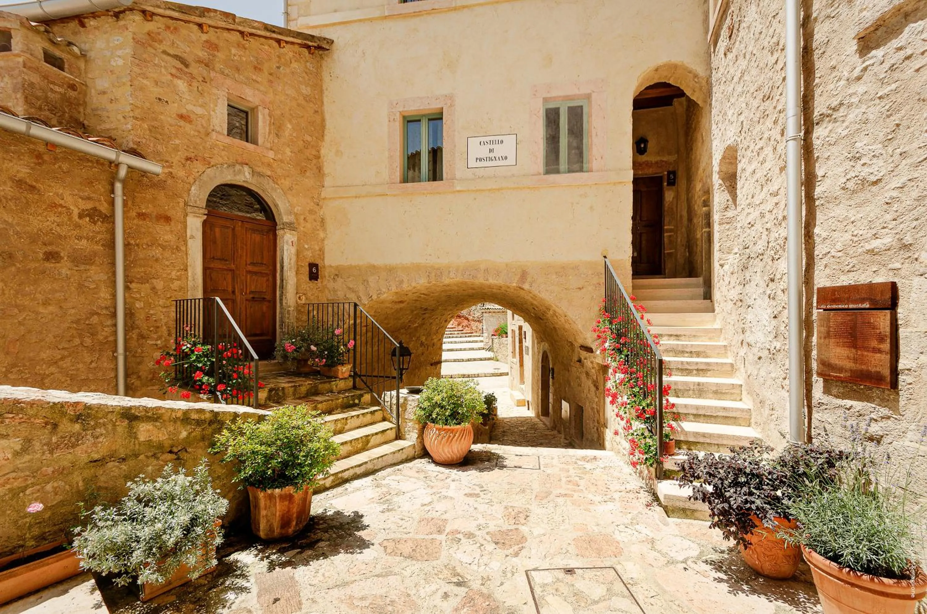 Property building in Castello Di Postignano Relais