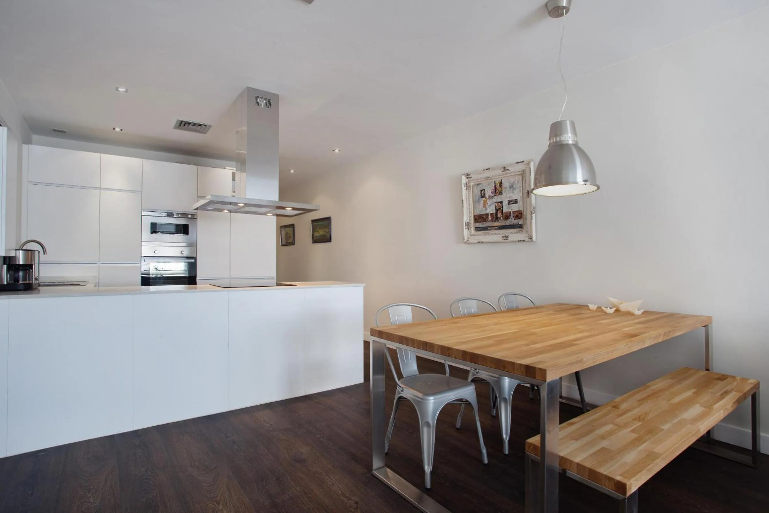 Dining area in Consell de Cent Apartment