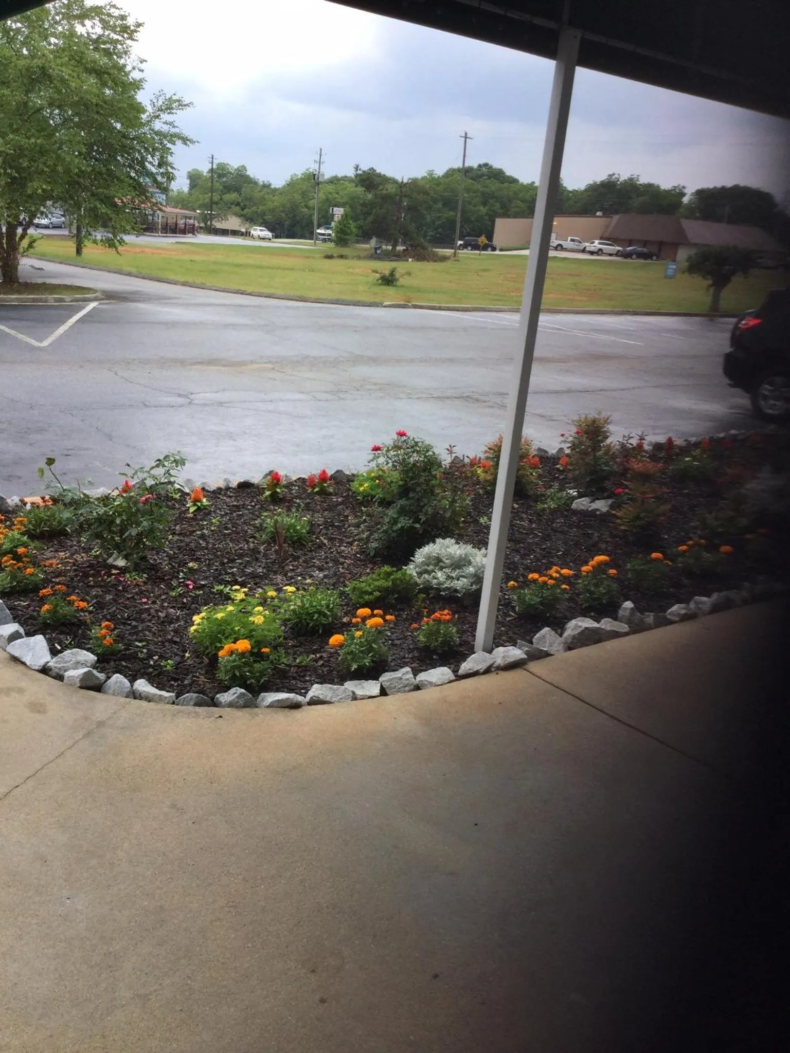 Decorative detail in Quality Inn Hartwell