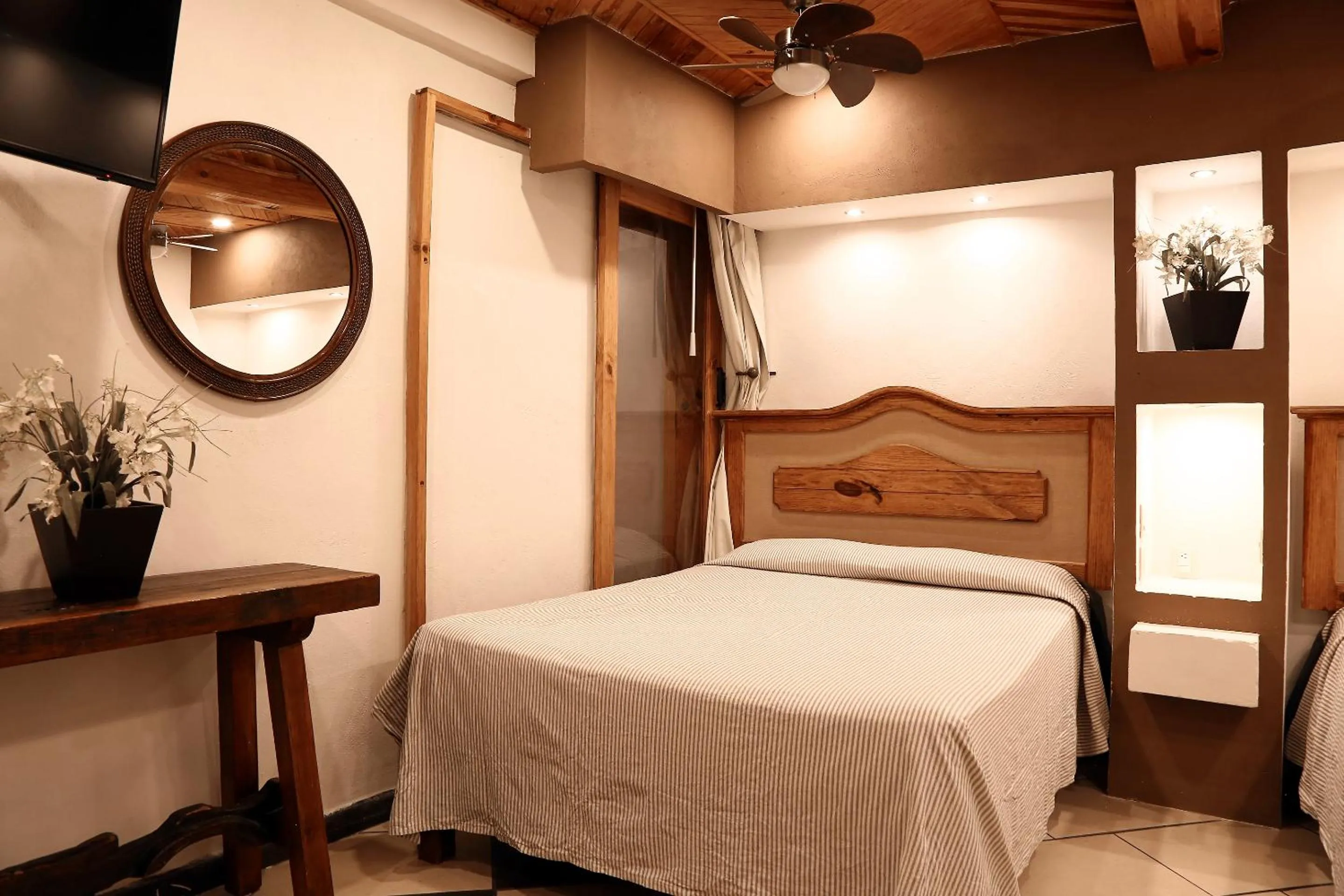 Bed in Meson de Juan Valle