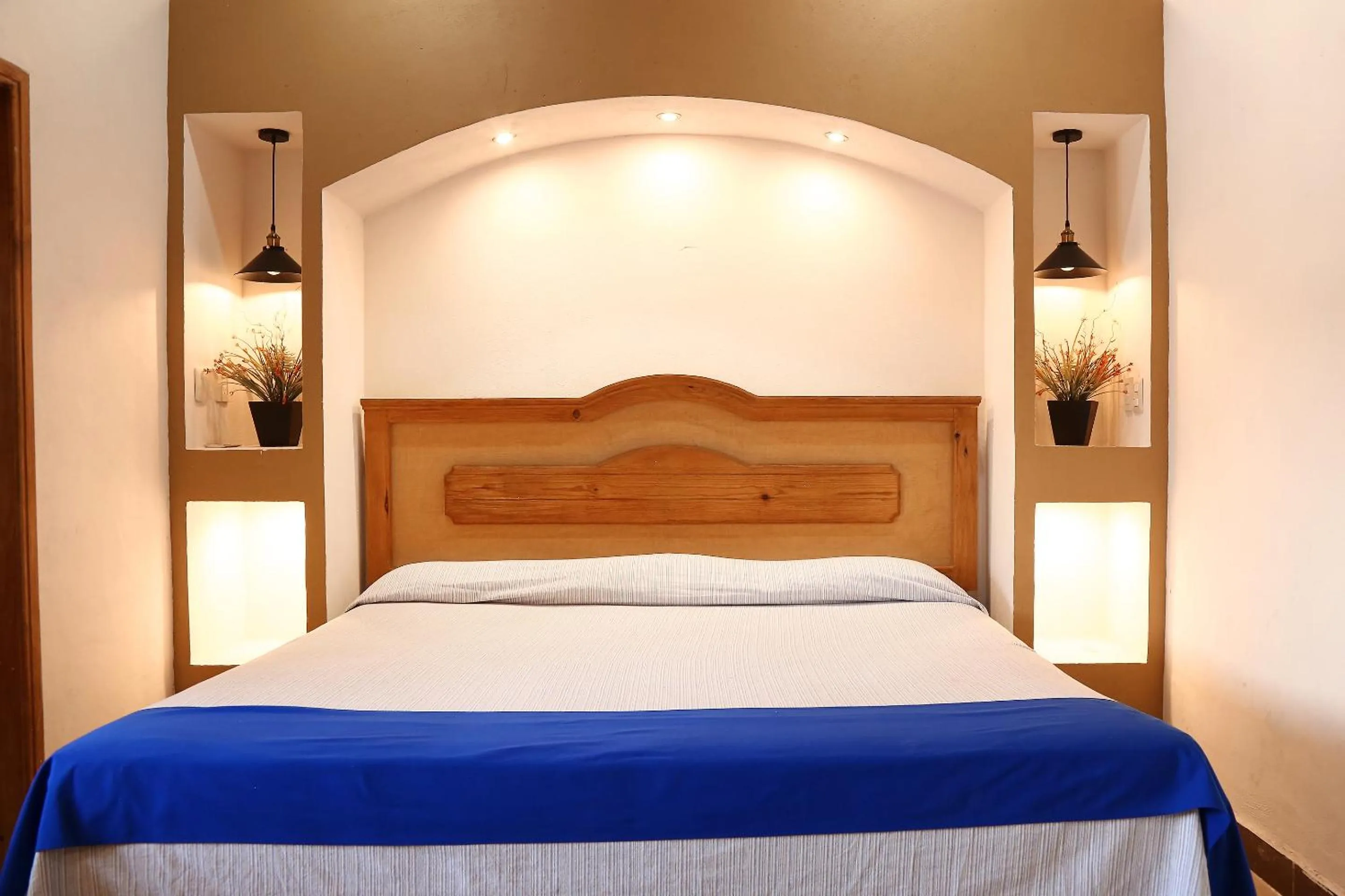 Bed in Meson de Juan Valle