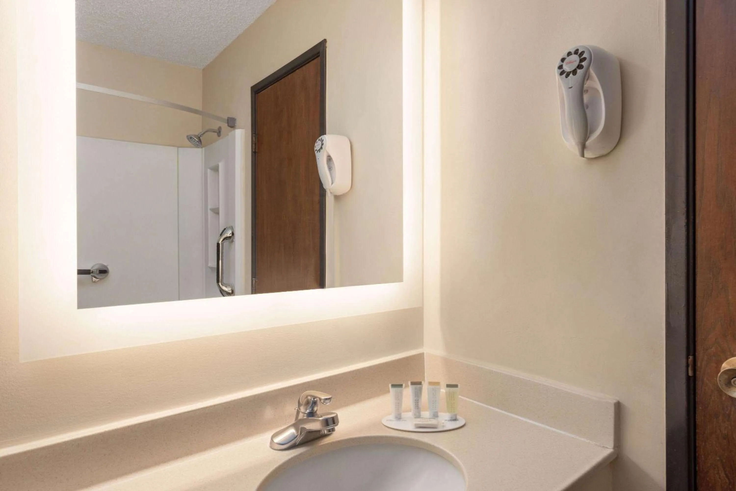 Bathroom in Super 8 by Wyndham Dodge City
