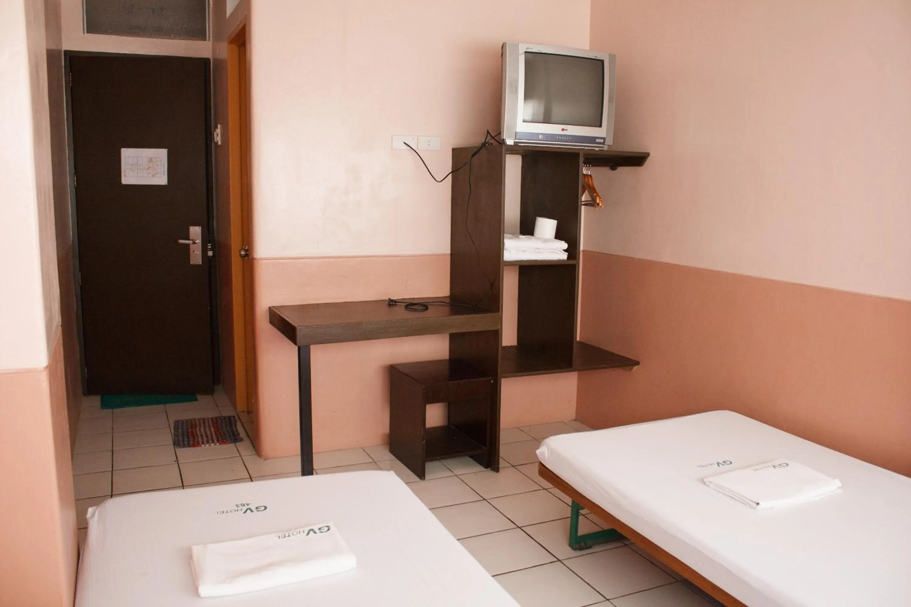 Bed in GV Hotel - Sogod