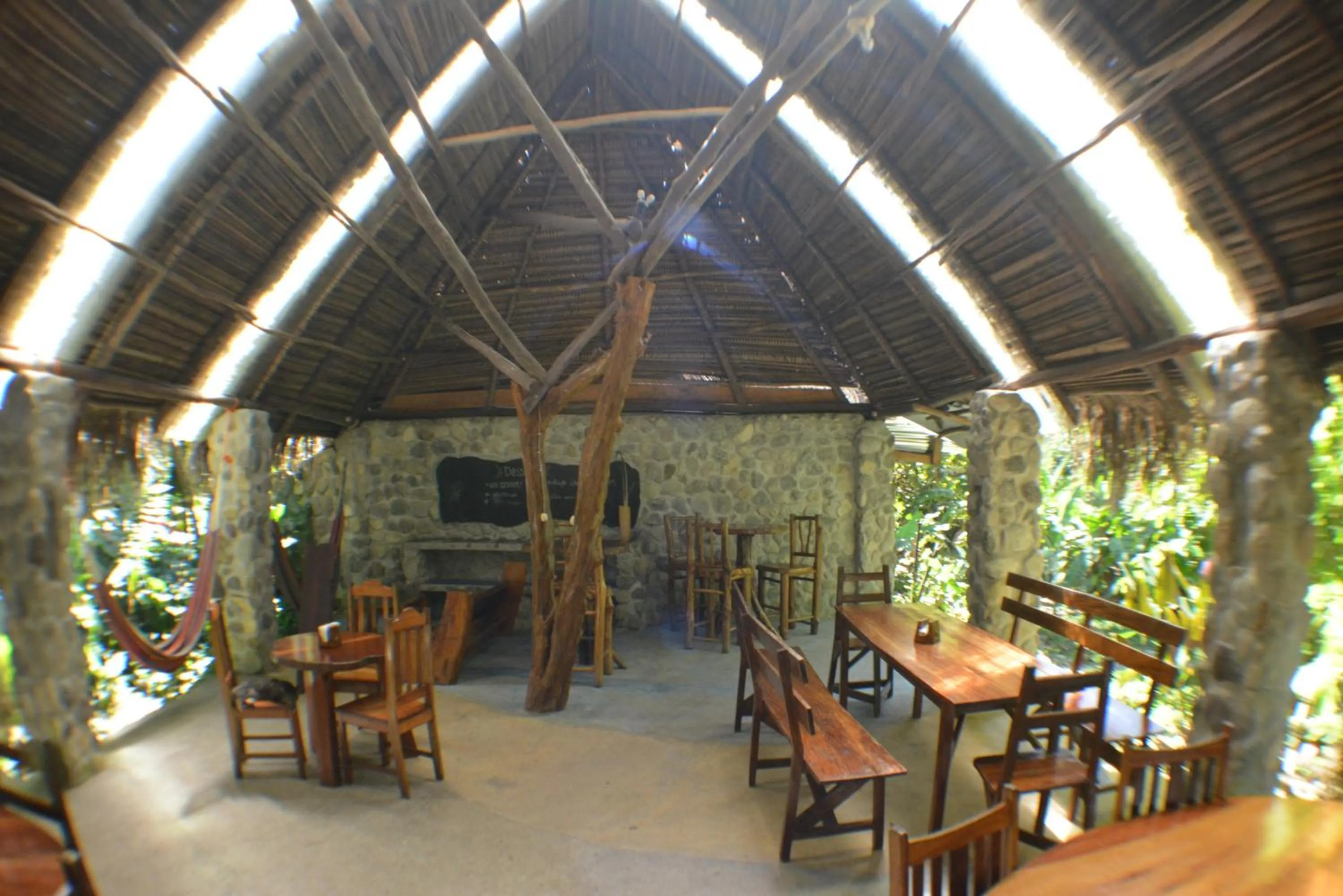 Restaurant/places to eat in Omega Tours Eco-Jungle Lodge