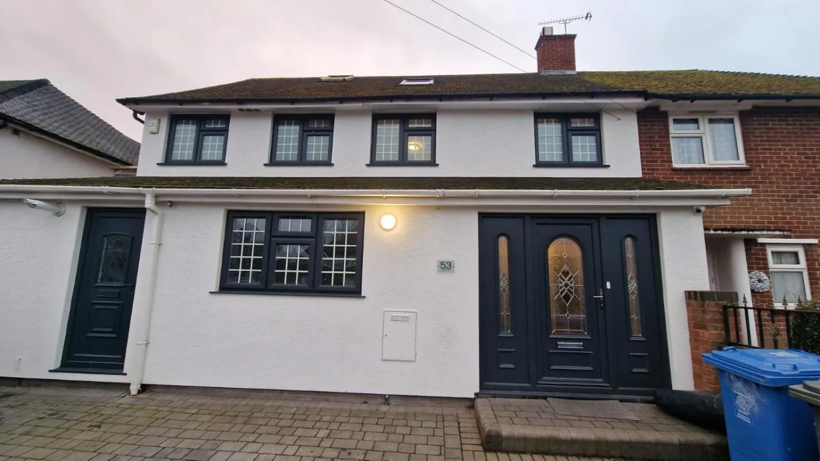 Property building in SnoozeDen Westmead - Windsor Castle & Legoland