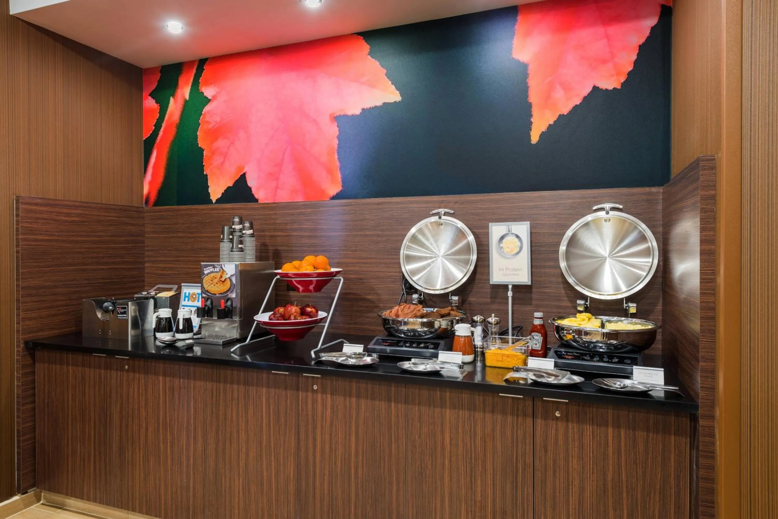 Breakfast in Fairfield by Marriott Inn & Suites Uncasville Mohegan Sun Area