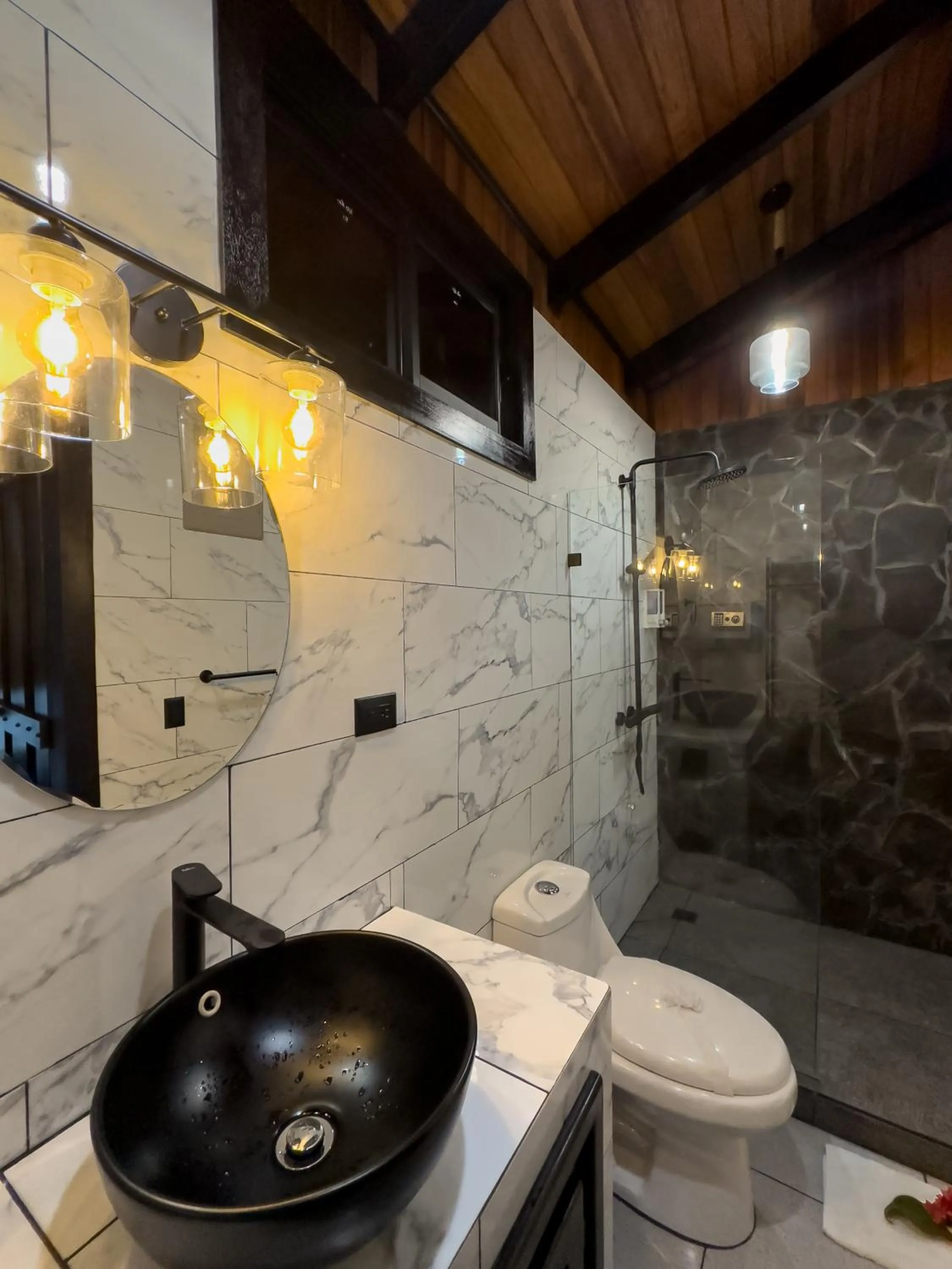 Bathroom in Hotel Rancho Cerro Azul