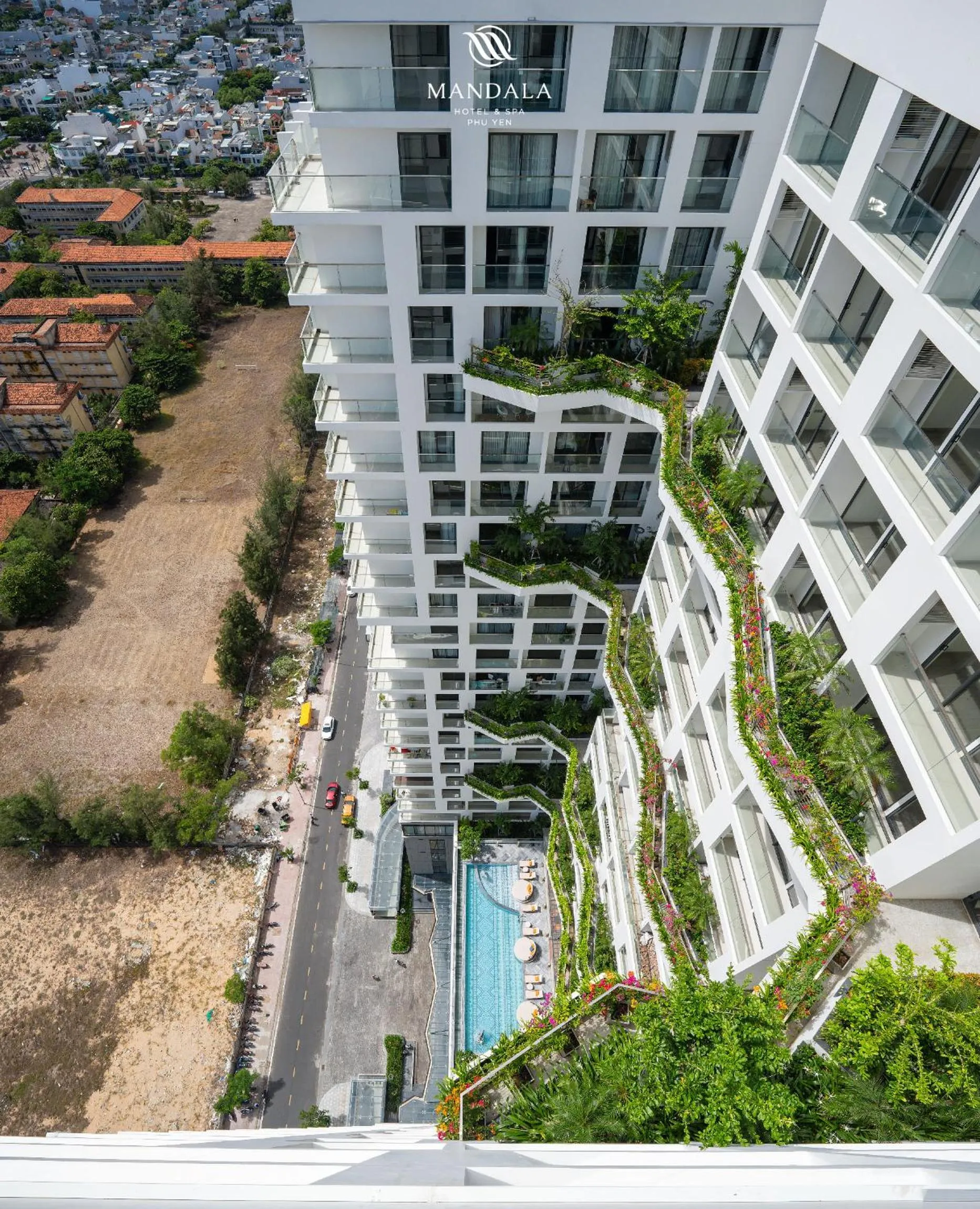 Property building in M Continental by Mandala Phu Yen - 24hours Stay